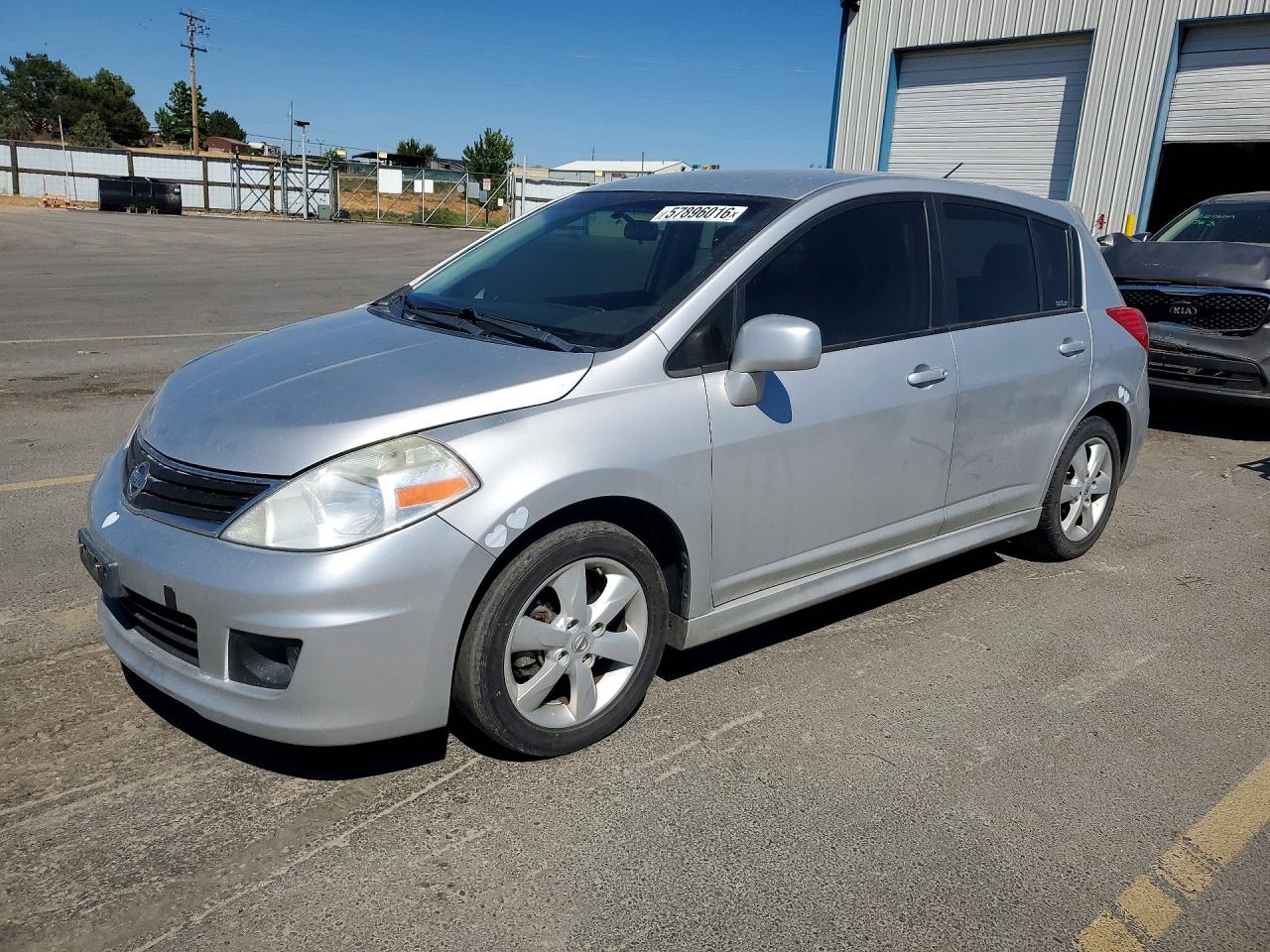 2011 Nissan Versa S, VIN 3N1BC1CP3BL490229 — Front end