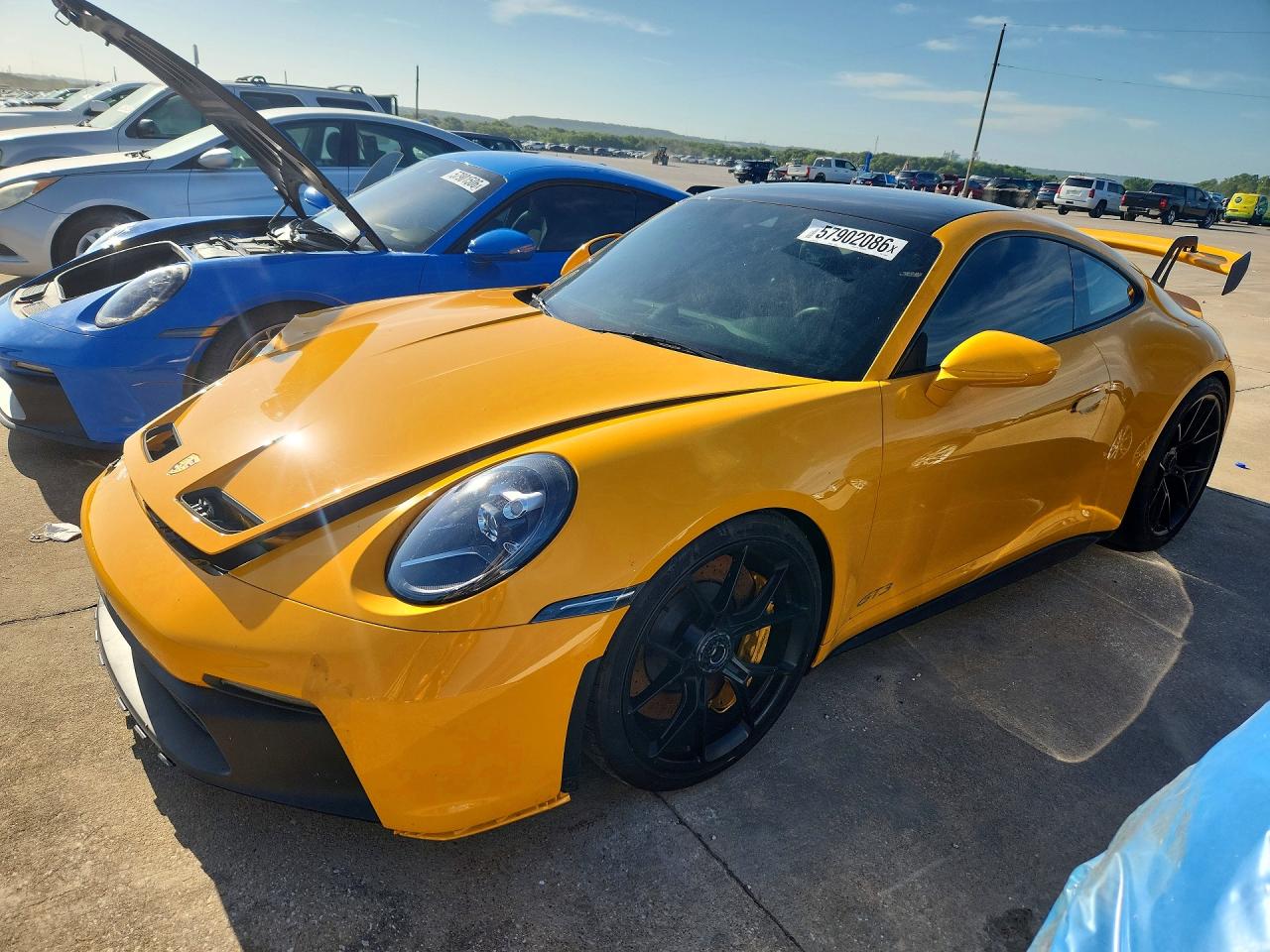 2022 Porsche 911 GT3, VIN WP0AC2A99NS270649 — Front end