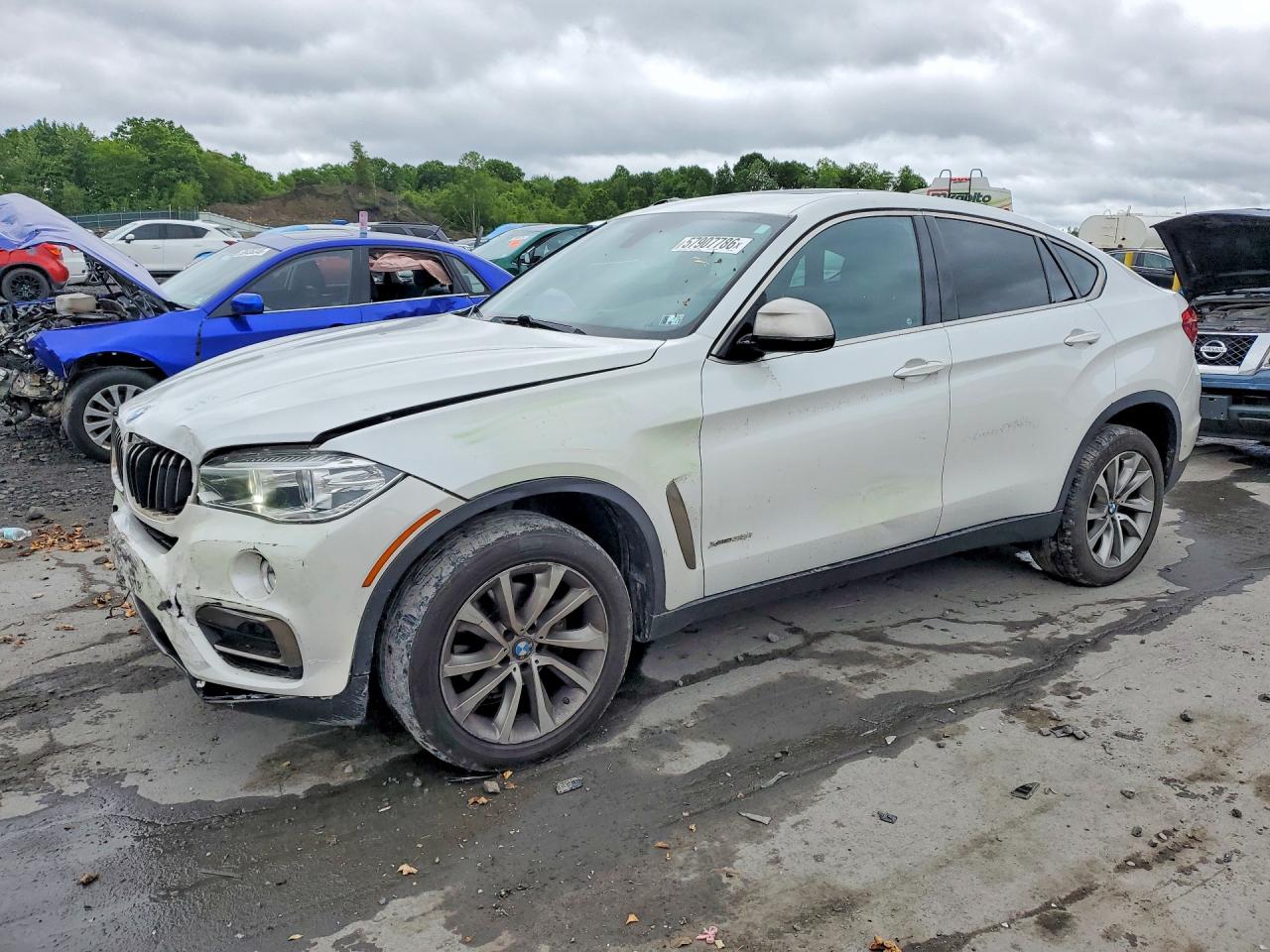 2018 BMW X6 xDrive35i, VIN 5UXKU2C59J0X49962 — Перед