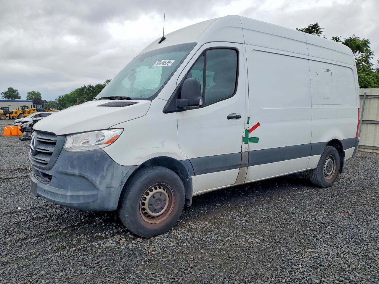 2021 Mercedes-Benz Sprinter Cargo, VIN W1Y4DBHY2MT045467 — Mechanical