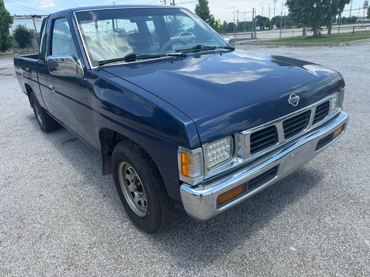 1994 Nissan Frontier XE, VIN 1N6SD16S6RC376349 — Minor dents and scratches