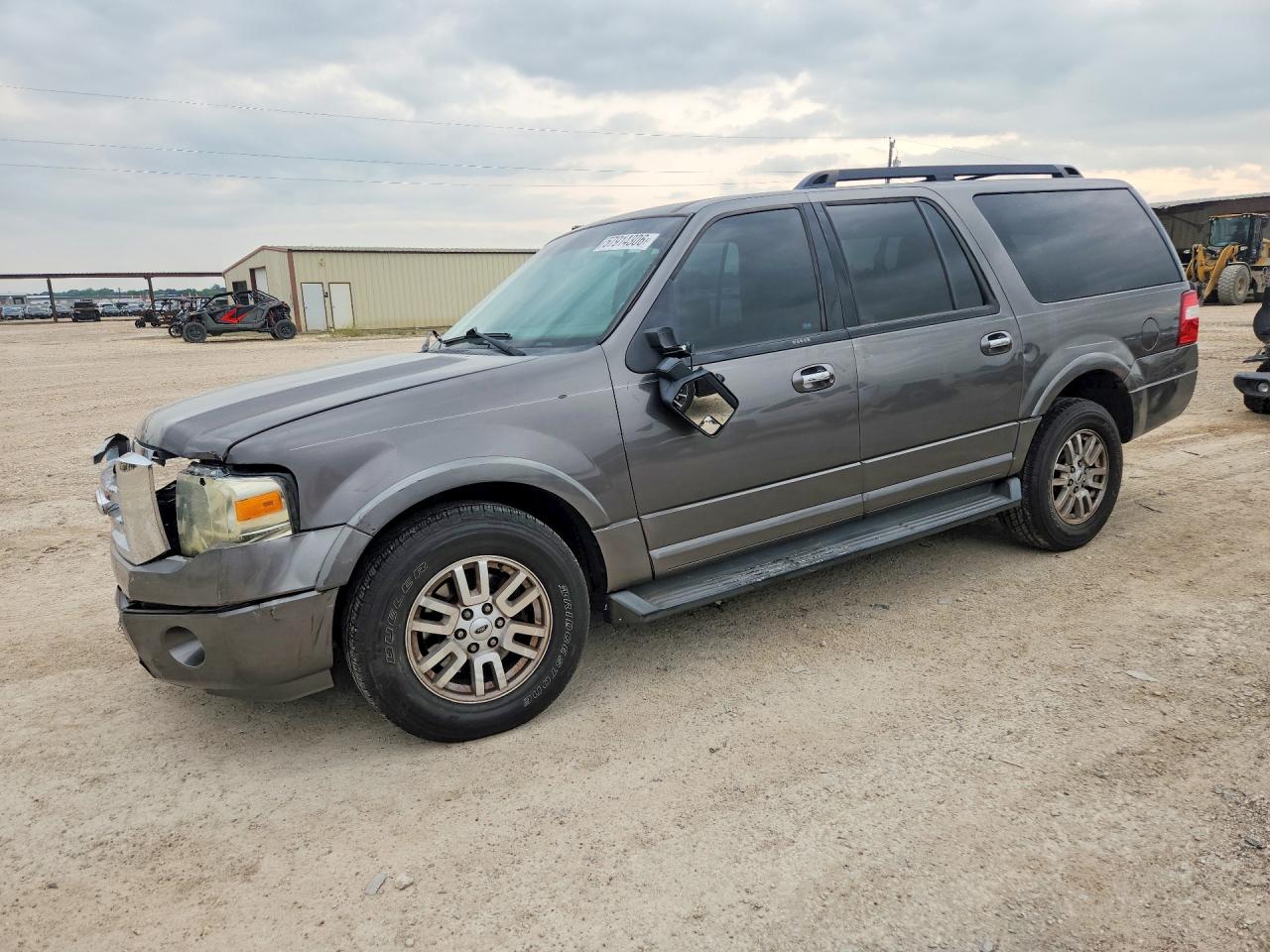 2014 Ford Expedition Max XLT, VIN 1FMJK1H58EEF02507 — Front end