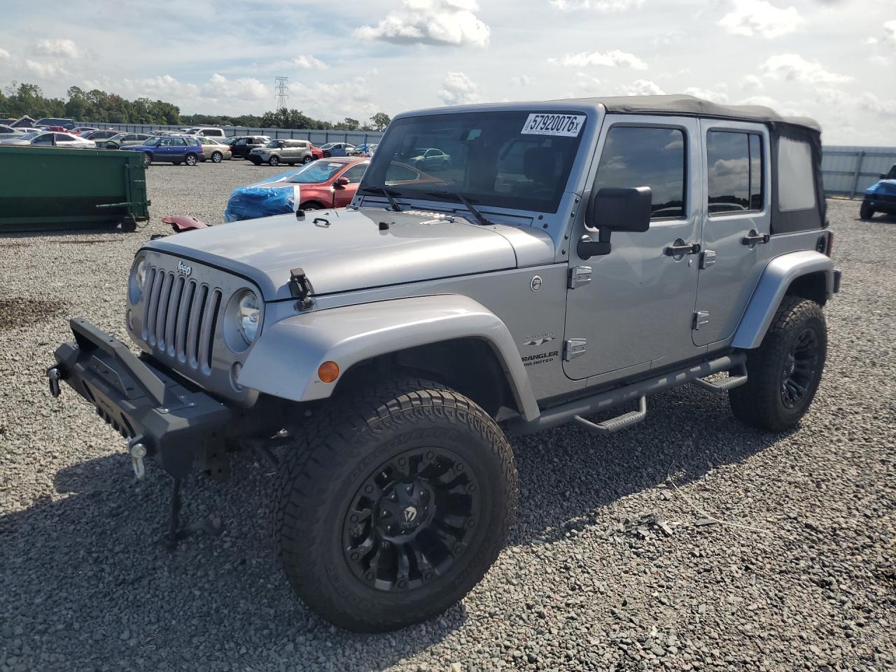 2016 Jeep Wrangler Unlimited Sahara, VIN 1C4BJWEG2GL297926 — Side