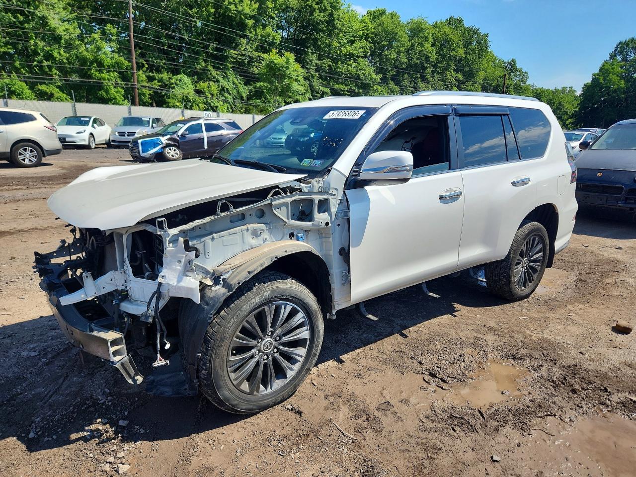 2023 Lexus GX 460 Premium, VIN JTJAM7BX4P5377615 — Перед