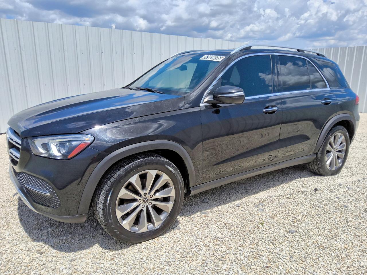 2020 Mercedes-Benz GLE 350, VIN 4JGFB4KB1LA256345 — Minor dents and scratches