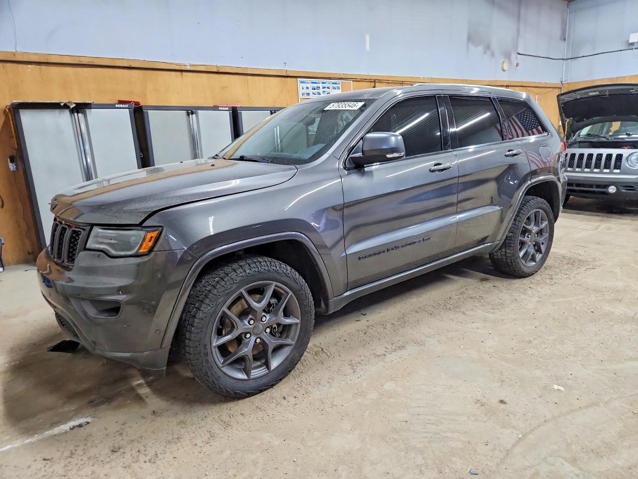 2021 Jeep Grand Cherokee Limited, VIN 1C4RJFBG7MC563343 — Front end