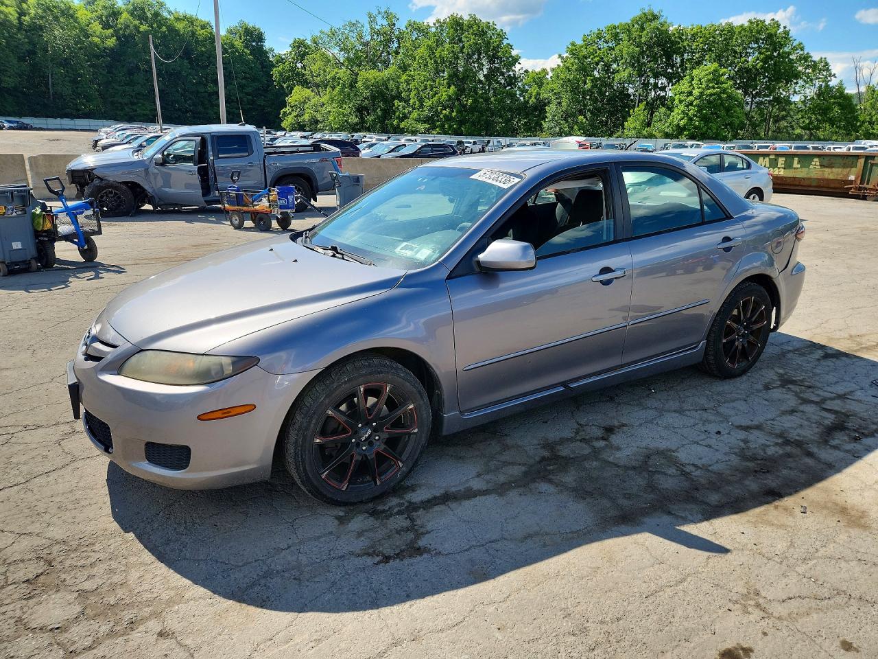 2008 Mazda 6 i Sport VE, VIN 1YVHP80C885M44095 — Перед