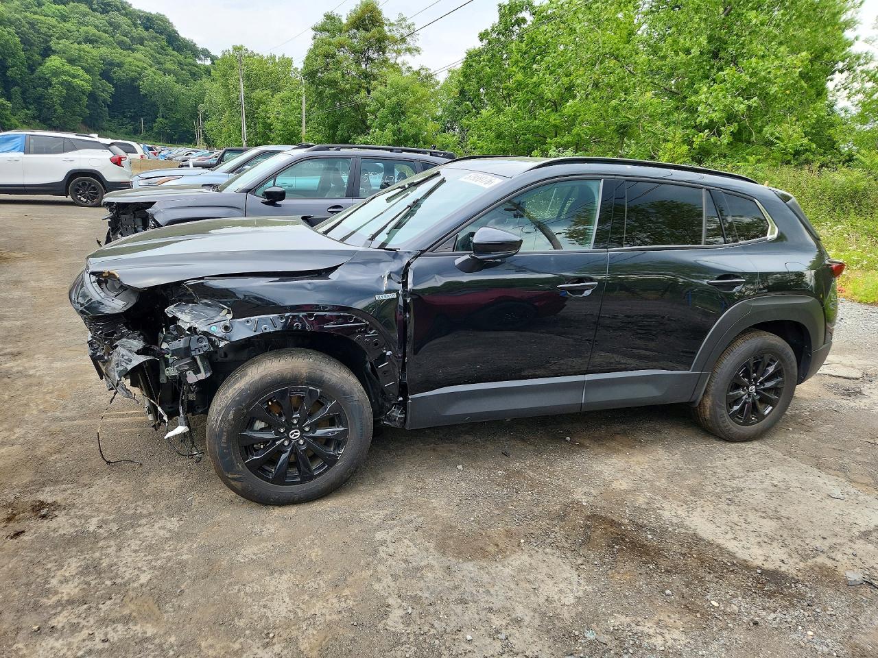 2025 Mazda CX-50 Hybrid Premium Package, VIN 7MMVAADW4SN127072 — Front end
