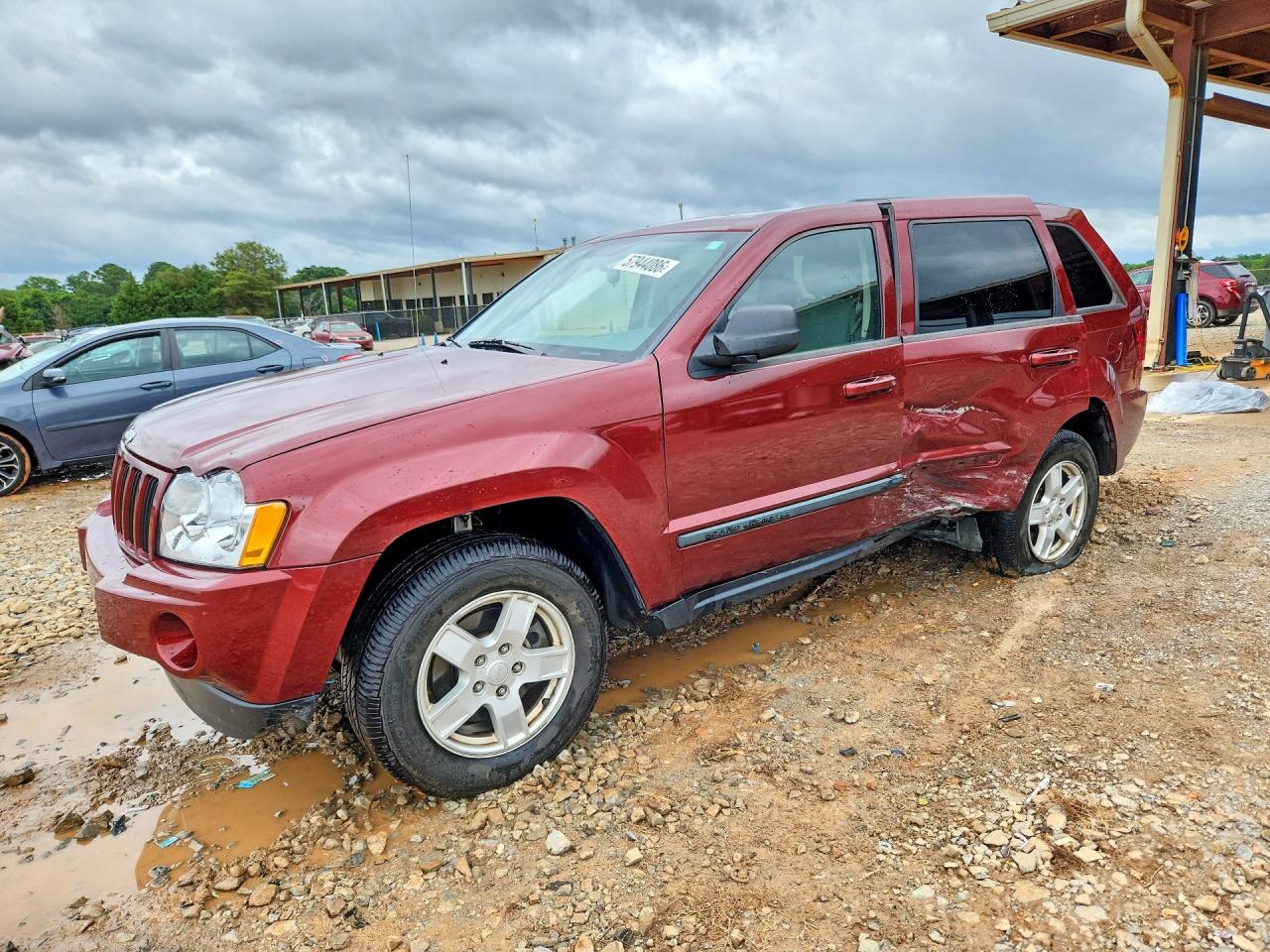 2007 Jeep Grand Cherokee Laredo, VIN 1J8GS48K57C602481 — Side