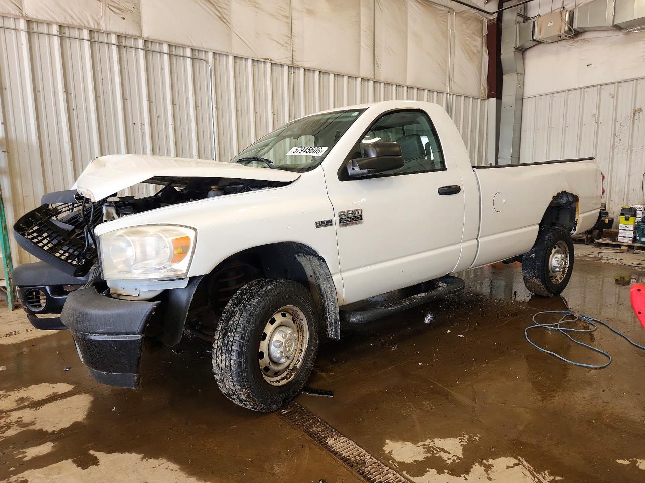 2009 Dodge 2500 ST, VIN 3D7KS26TX9G514873 — Перед