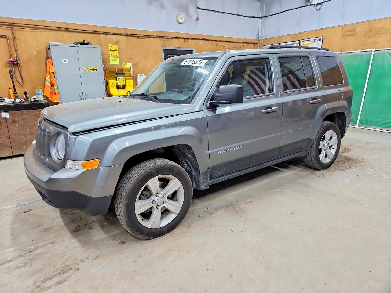 2014 Jeep Patriot Latitude, VIN 1C4NJRFB2ED616430 — Roof