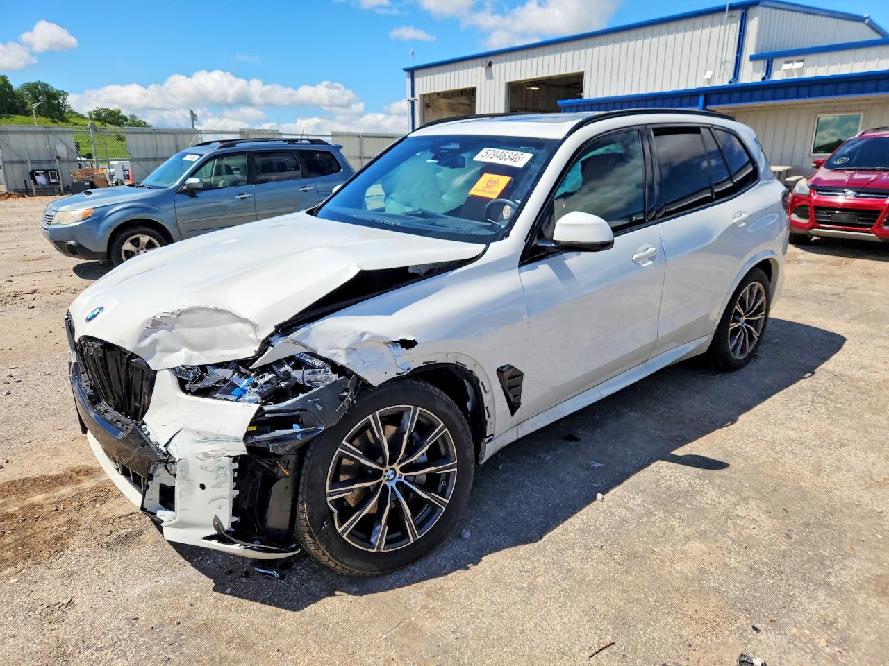 2025 BMW X5 xDrive40i, VIN 5UX23EU09S9Z01047 — Front end