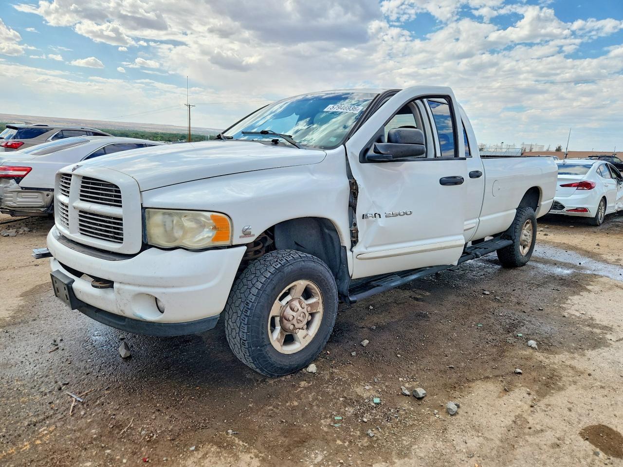 2004 Dodge 2500 SLT, VIN 3D7KU28CX4G139745 — Side