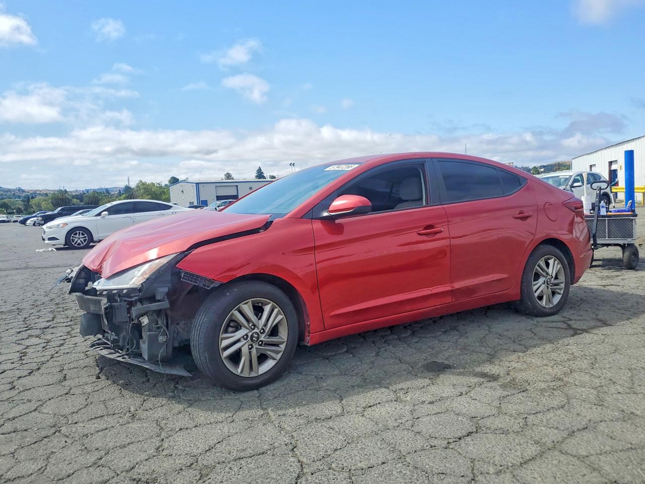 2019 Hyundai Elantra SEL, VIN 5NPD84LF4KH480115 — Front end