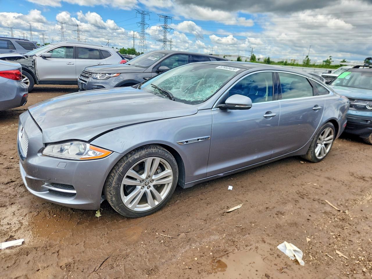 2012 Jaguar XJ XJL, VIN SAJWA2GB7CLV22350 — Roof