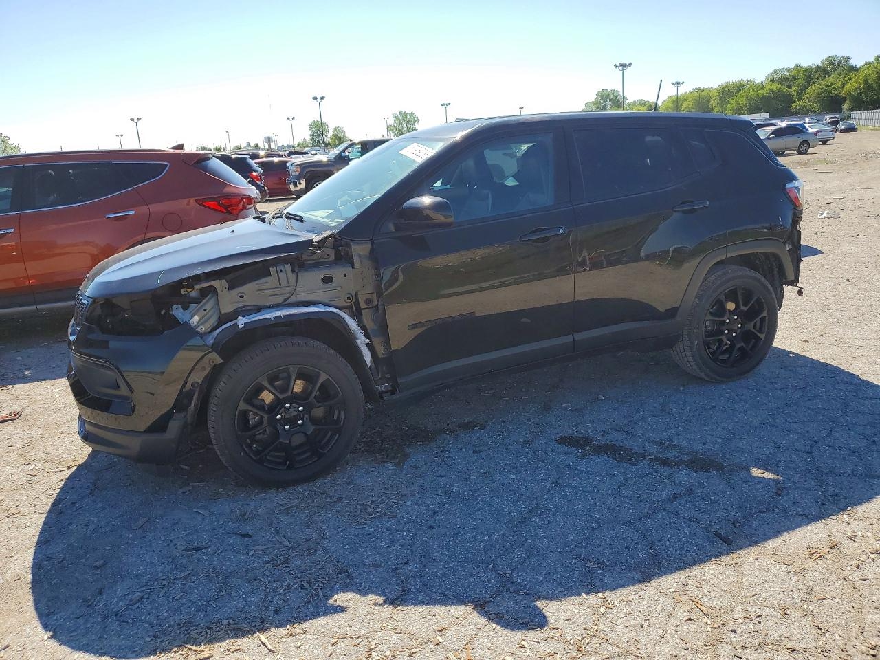 2023 Jeep Compass Latitude, VIN 3C4NJDBN9PT517619 — Фото с аукциона 1 of 4