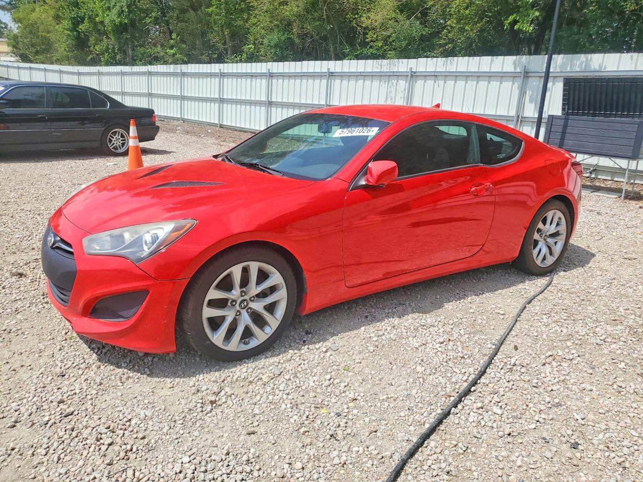 2013 Hyundai Genesis Coupe 2.0T, VIN KMHHT6KD4DU109083 — Minor dents and scratches