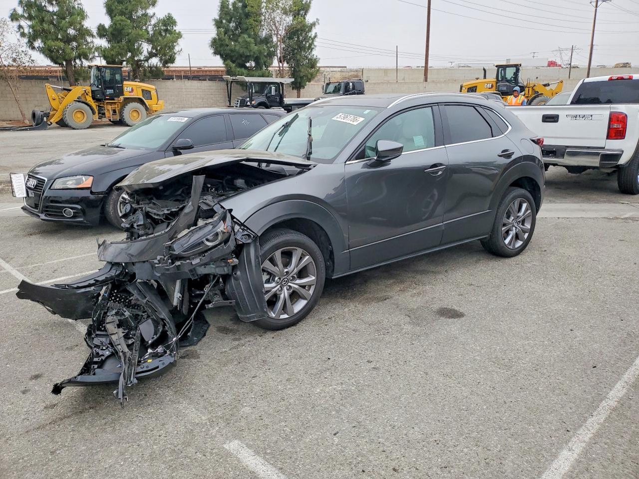 2022 Mazda CX-30 S Premium, VIN 3MVDMBDL7NM450141 — Front end