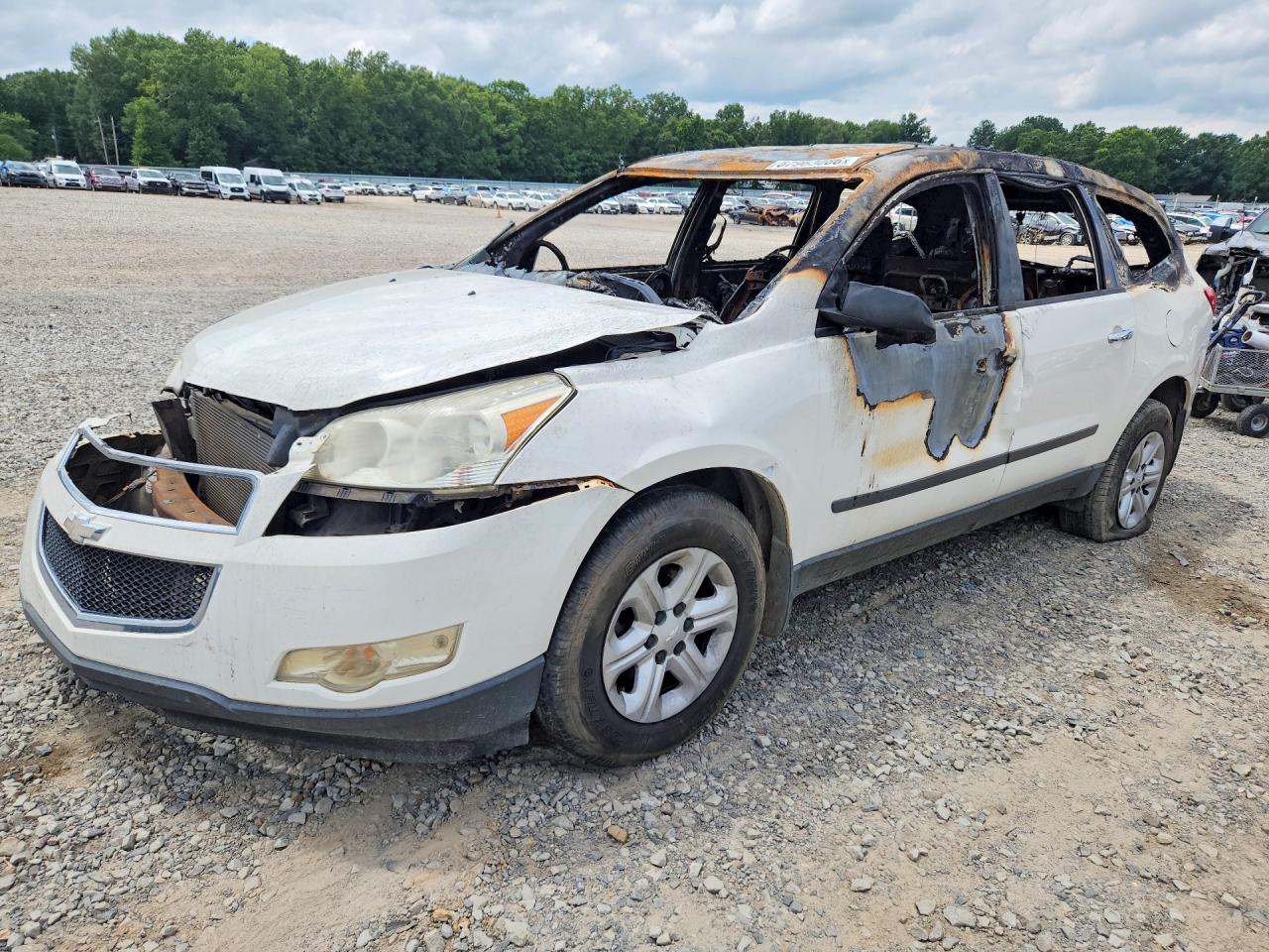 2011 Chevrolet Traverse LS, VIN 1GNKREED2BJ413601 — Burn