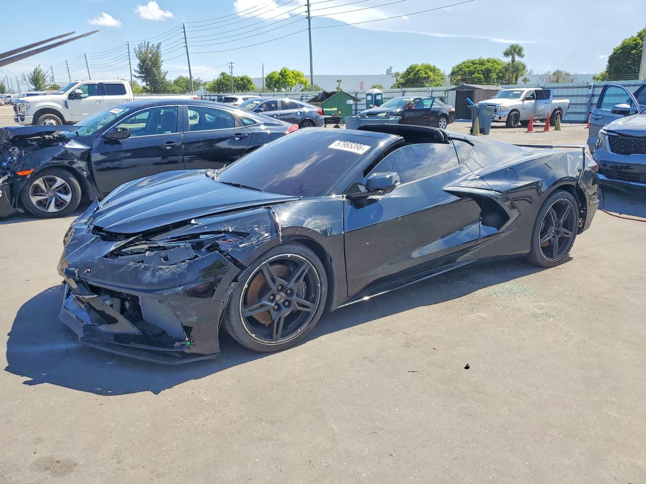 2023 Chevrolet Corvette 1LT, VIN 1G1YA2D4XP5131631 — Front end