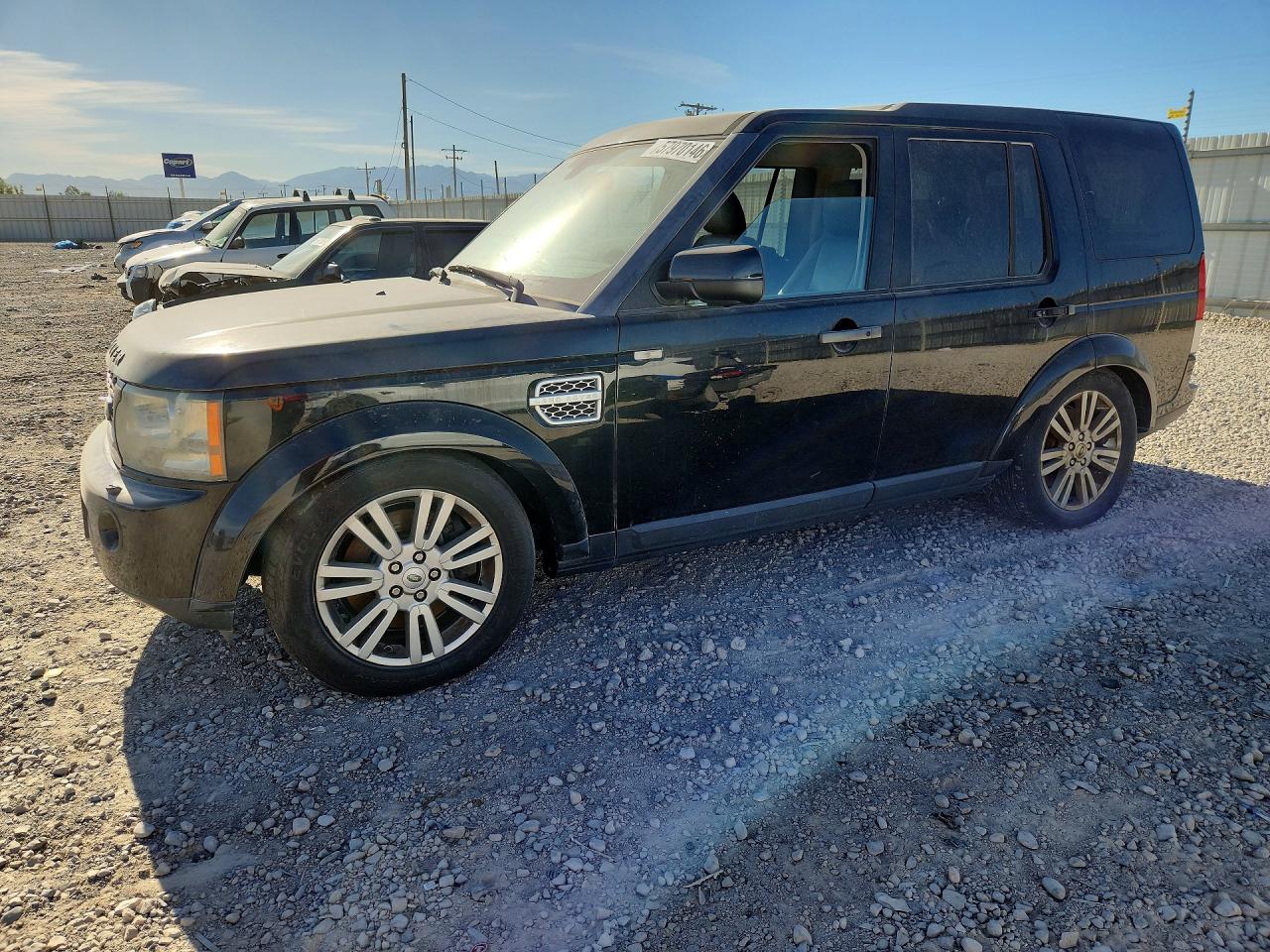 2010 Land Rover LR4 Lux, VIN SALAK2D44AA526899 — Minor dents and scratches