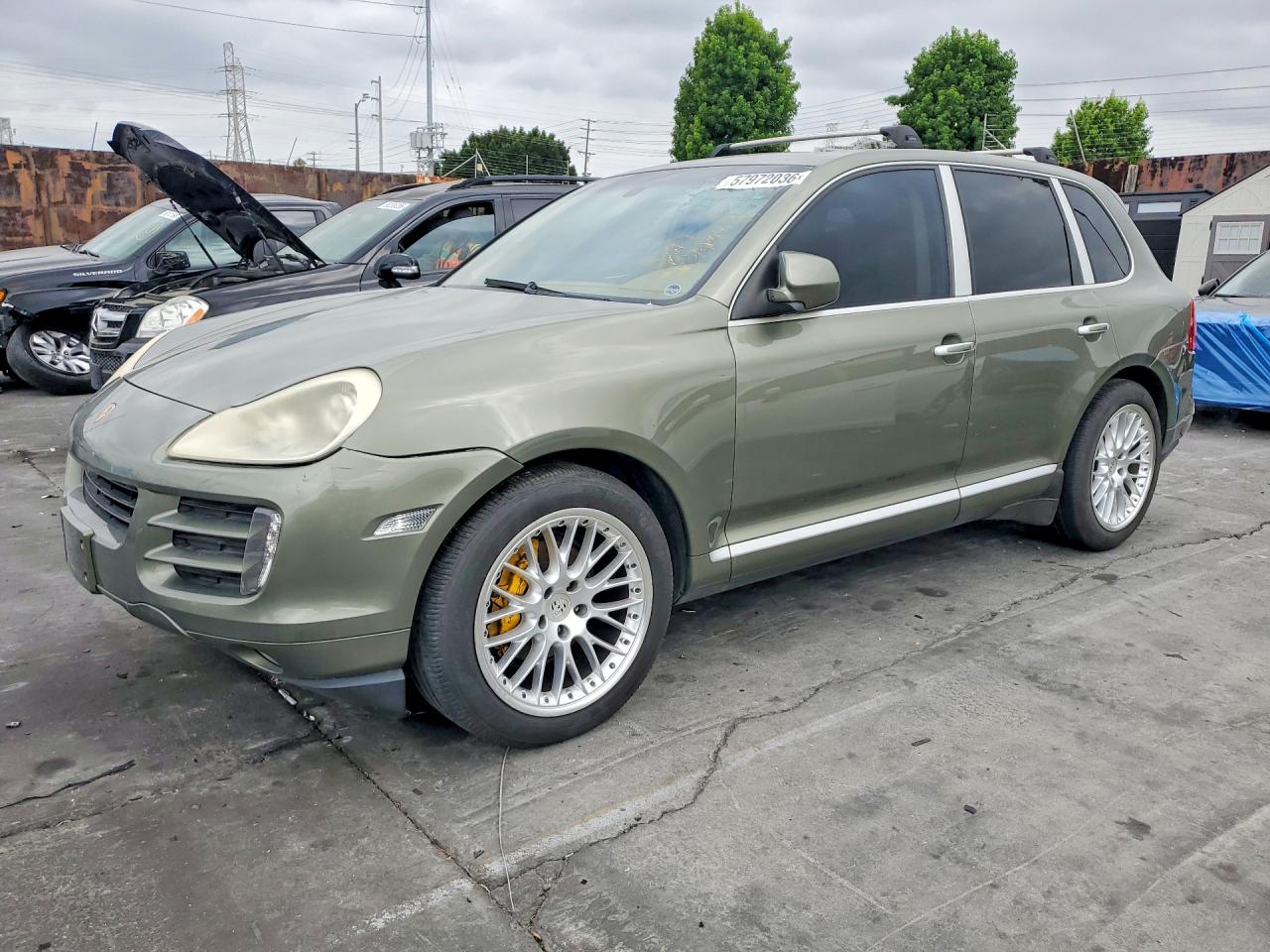 2010 Porsche Cayenne, VIN WP1AA2APXALA06511 — Minor dents and scratches