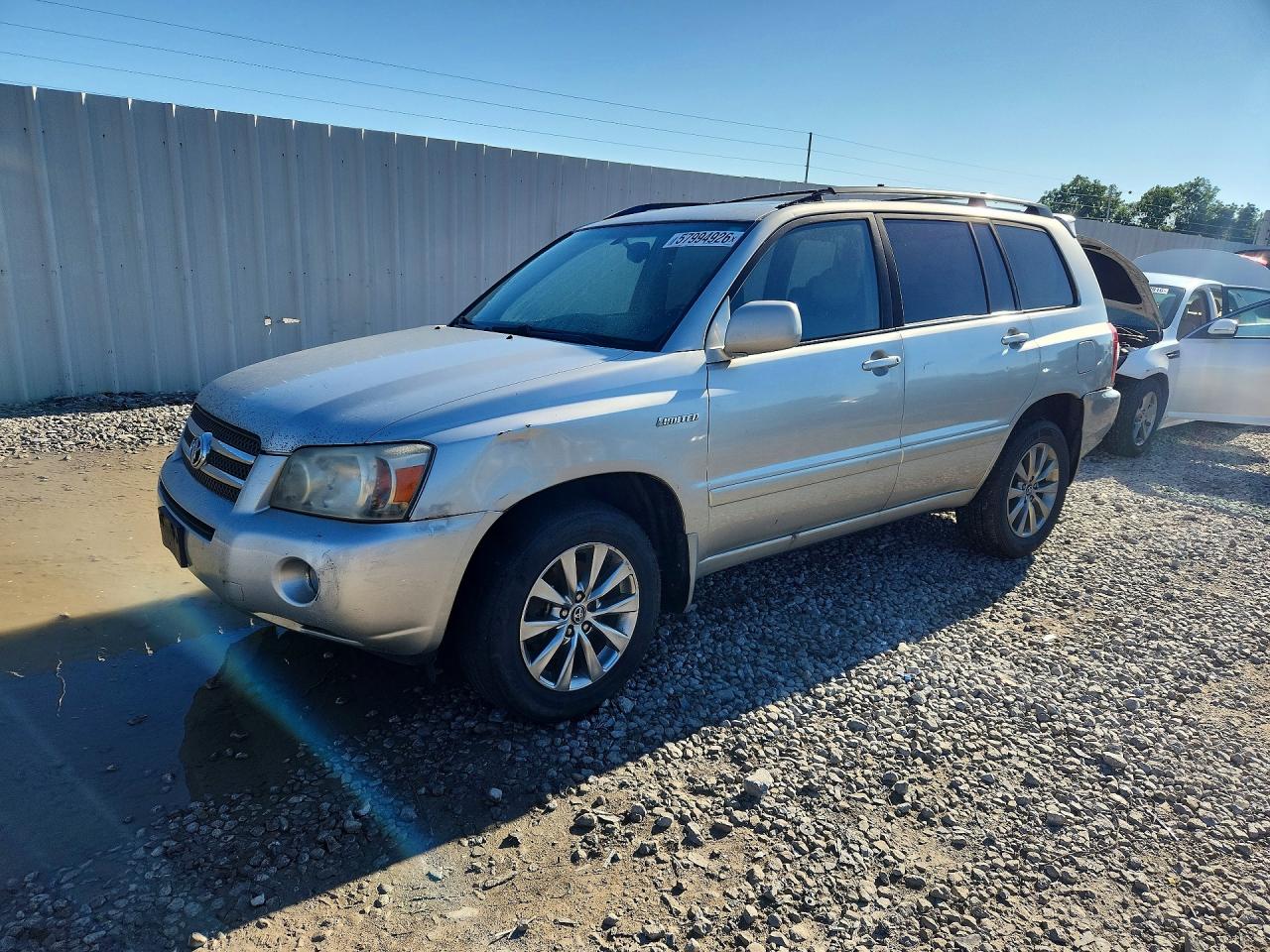 2006 Toyota Highlander Limited, VIN JTEEW21A760003974 — Front end