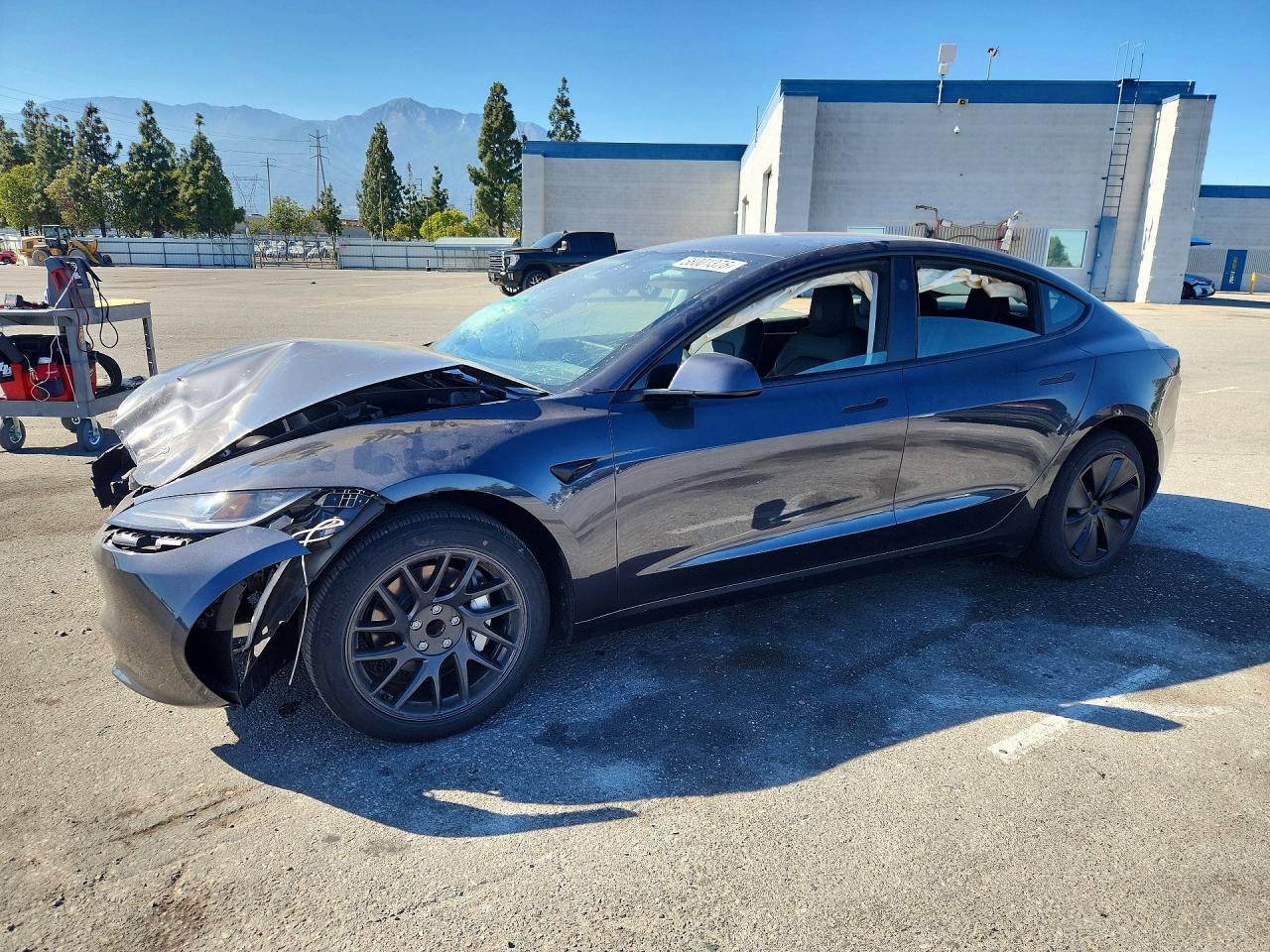 2024 Tesla Model 3, VIN 5YJ3E1EA2RF725569 — Front end
