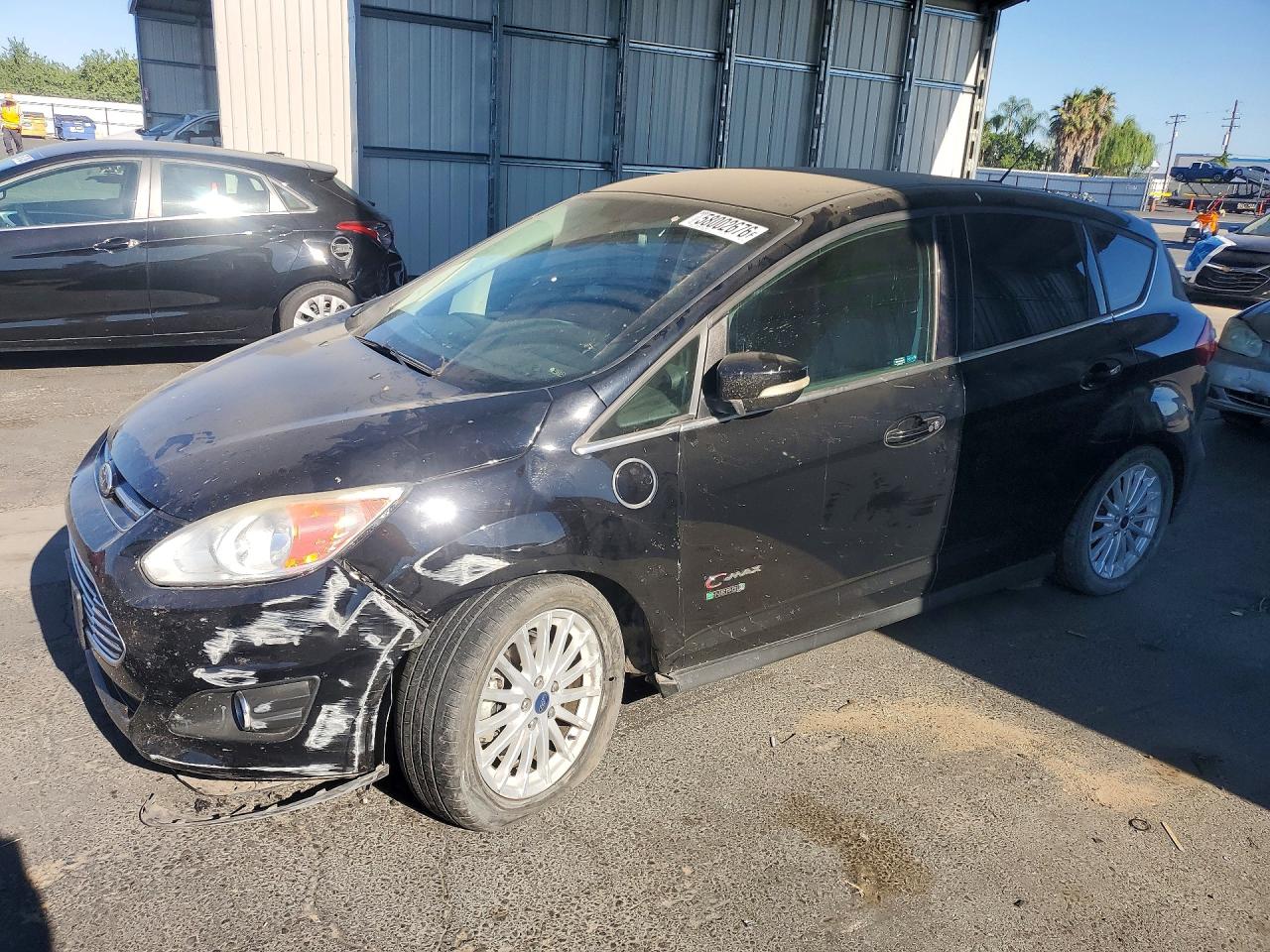 2016 Ford C-Max SEL, VIN 1FADP5CU6GL112096 — Перед