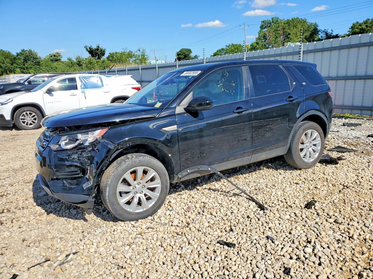 2019 Land Rover Discovery Sport SE, VIN SALCP2FX5KH813663 — Front end
