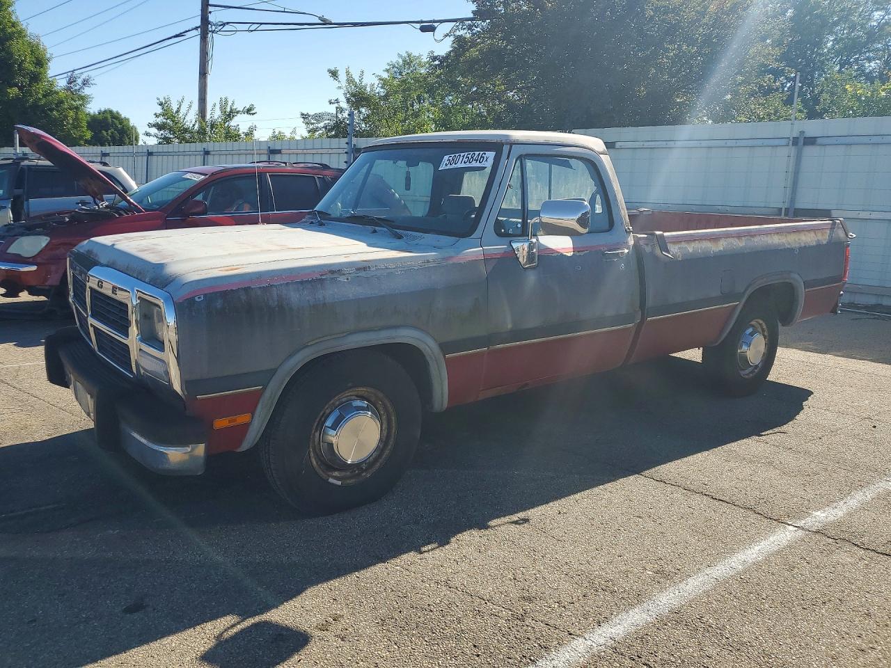 1992 Dodge D Series, VIN 1B7JE26Z5NS624069 — Normal wear
