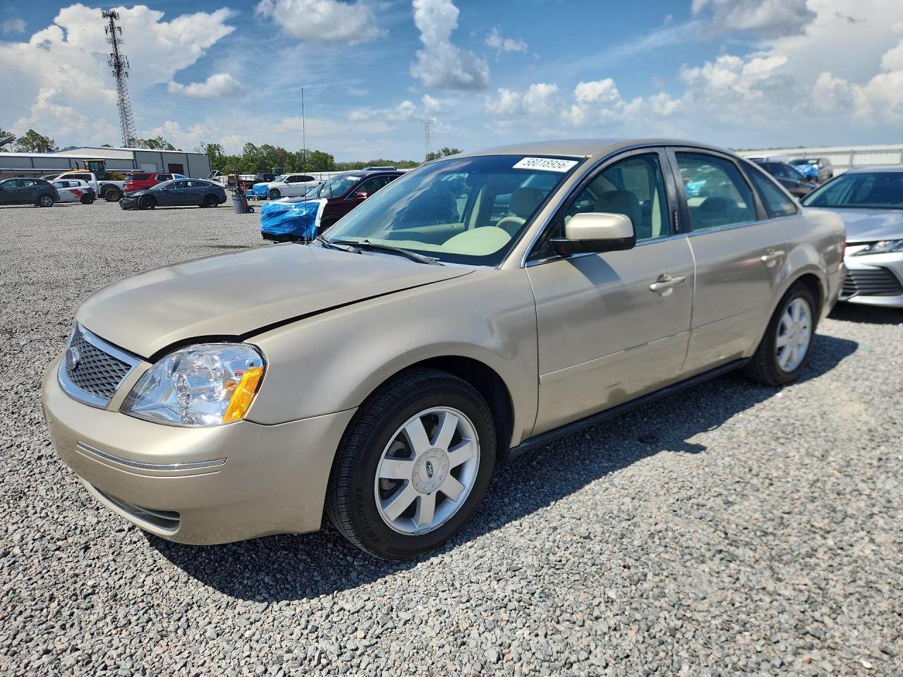 2005 Ford Five Hundred SE, VIN 1FAHP23185G150697 — Rear end