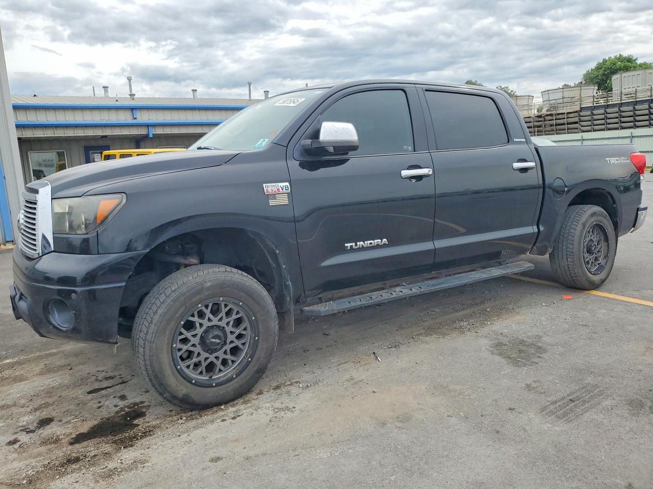 2013 Toyota Tundra Limited, VIN 5TFHW5F18DX294730 — Side