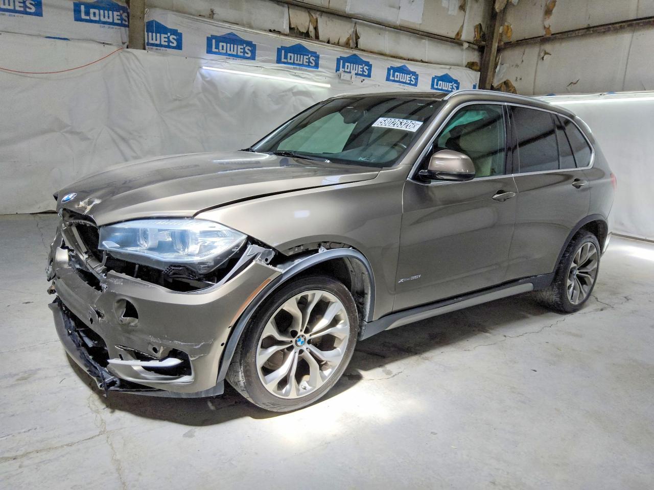 2018 BMW X5 xDrive35i, VIN 5UXKR0C54J0Y04789 — Front end