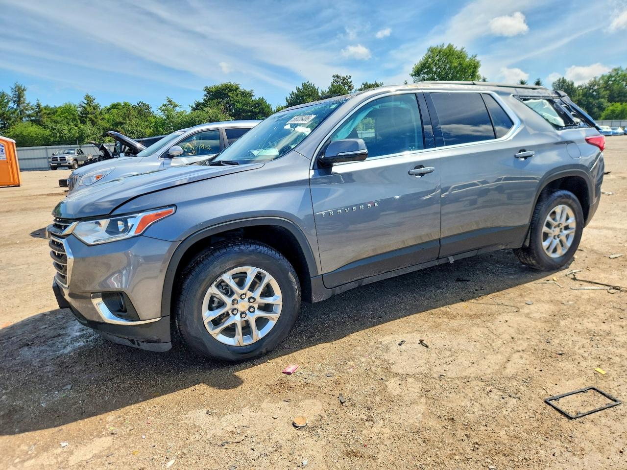 2020 Chevrolet Traverse LT Cloth, VIN 1GNERGKW1LJ320777 — Rollover