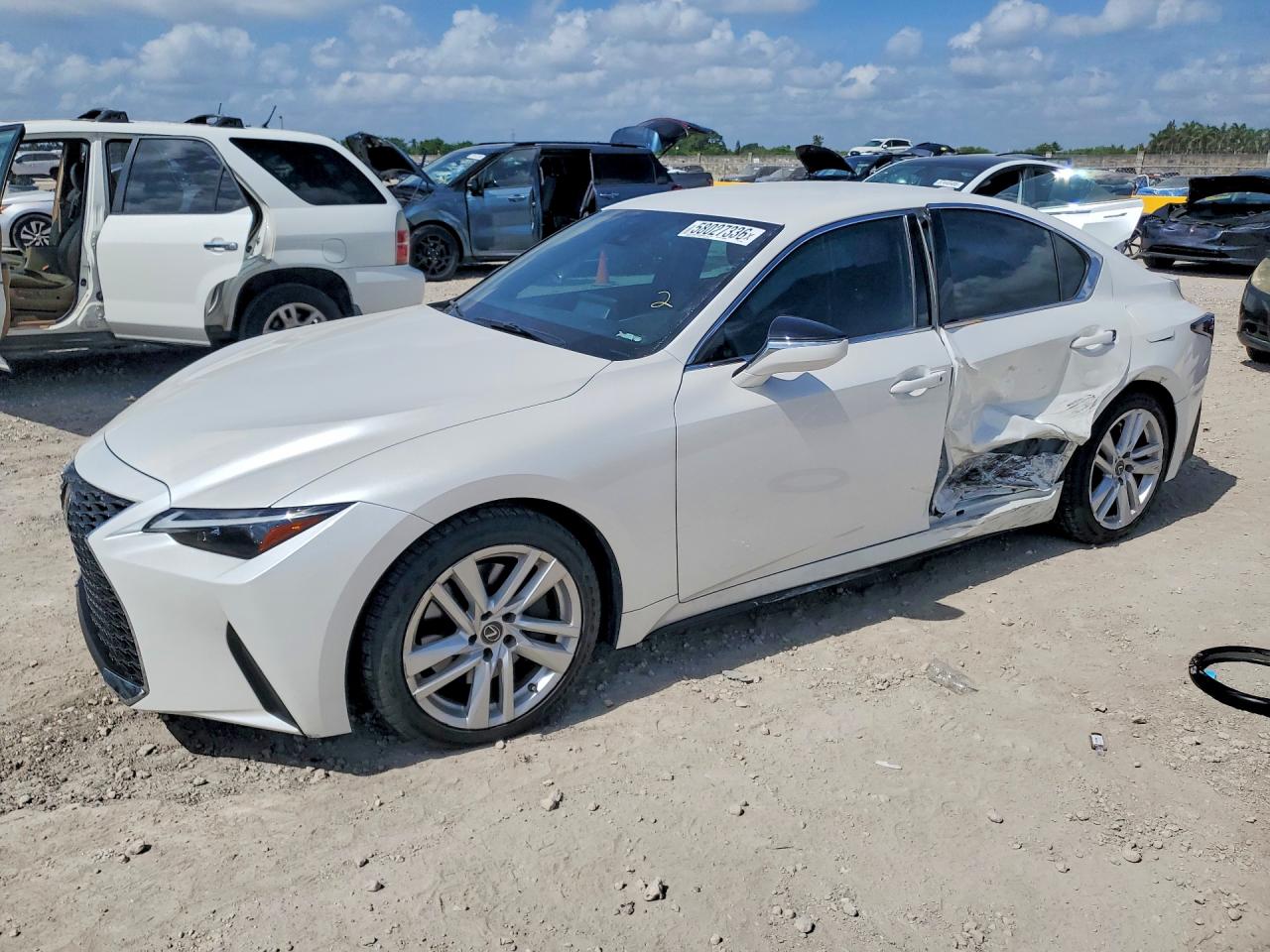 2022 Lexus IS 300, VIN JTHAA1D29N5122187 — Side