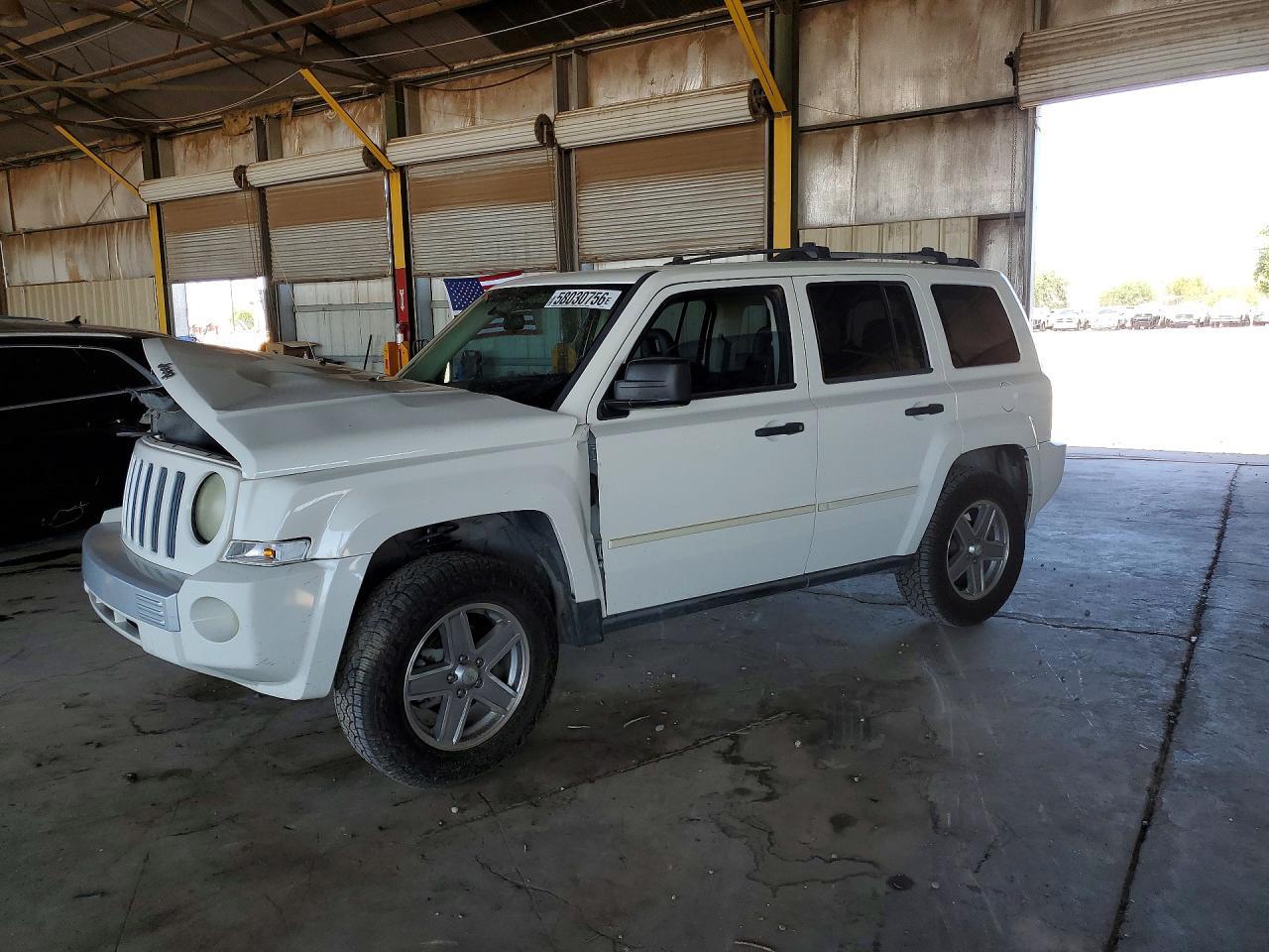 2007 Jeep Patriot Limited, VIN 1J8FF48W67D424724 — Front end