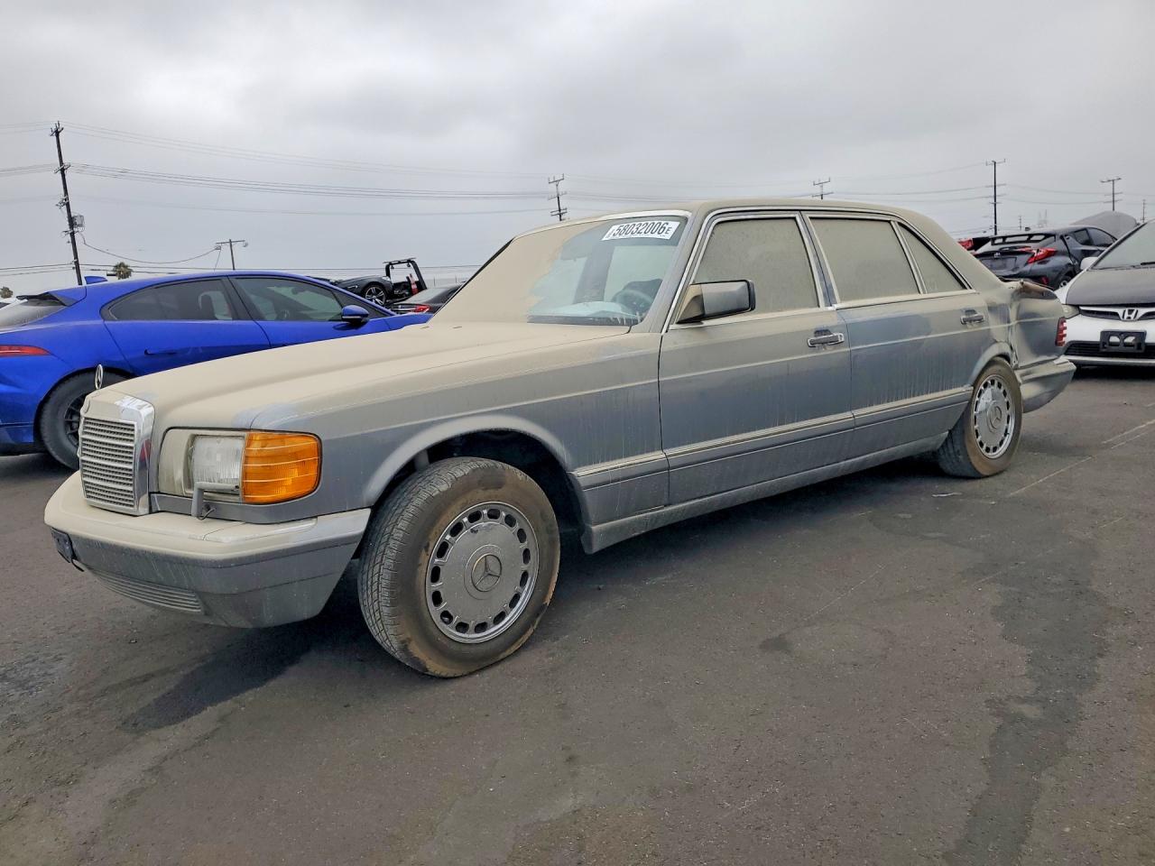 1988 Mercedes-Benz 560, VIN WDBCA39D7JA398223 — Rear end