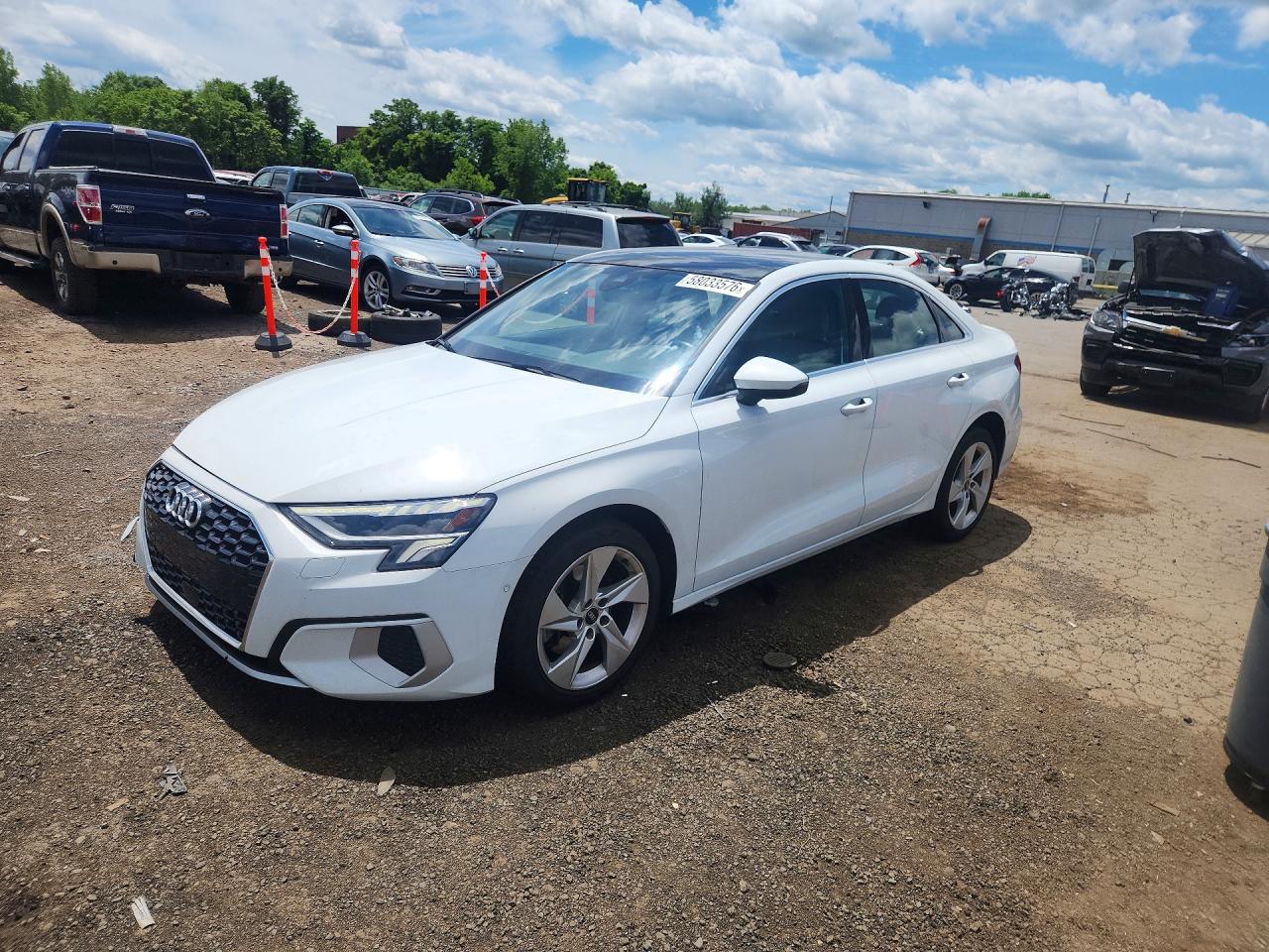 2023 Audi A3 Premium, VIN WAUGUDGY1PA071375 — Перед