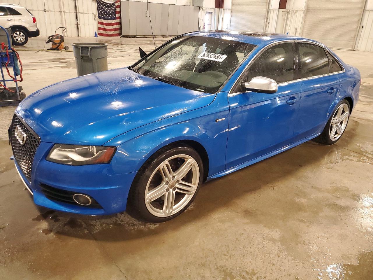2011 Audi S4 Premium Plus, VIN WAUDGAFL7BA152369 — Бок