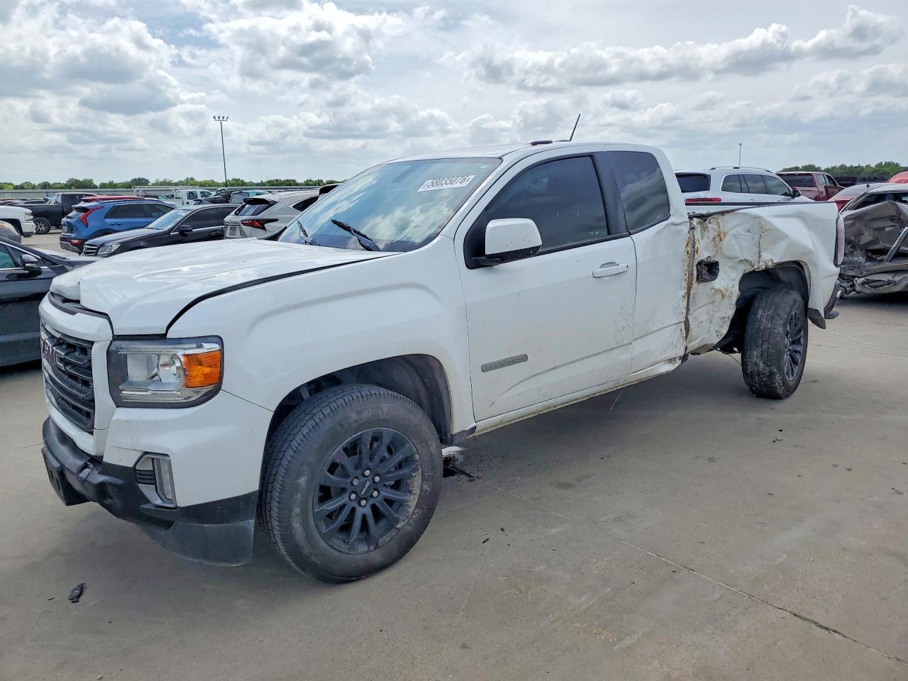 2022 GMC Canyon 2WD Elevation, VIN 1GTH5CEA3N1323905 — Side