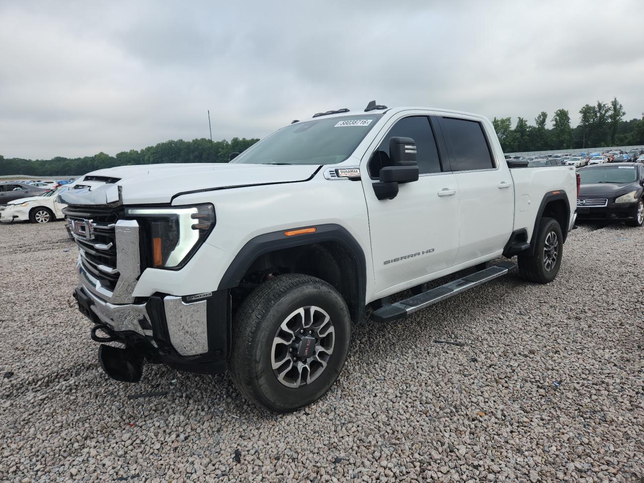 2024 GMC Sierra 2500HD SLE, VIN 1GT49MEY7RF341158 — Front end