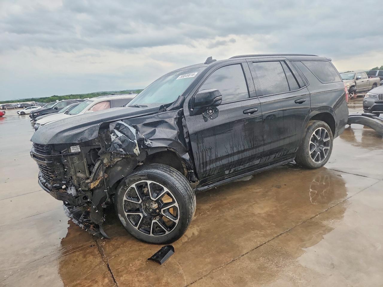 2023 Chevrolet Tahoe RST, VIN 1GNSKRKDXPR461016 — Перед