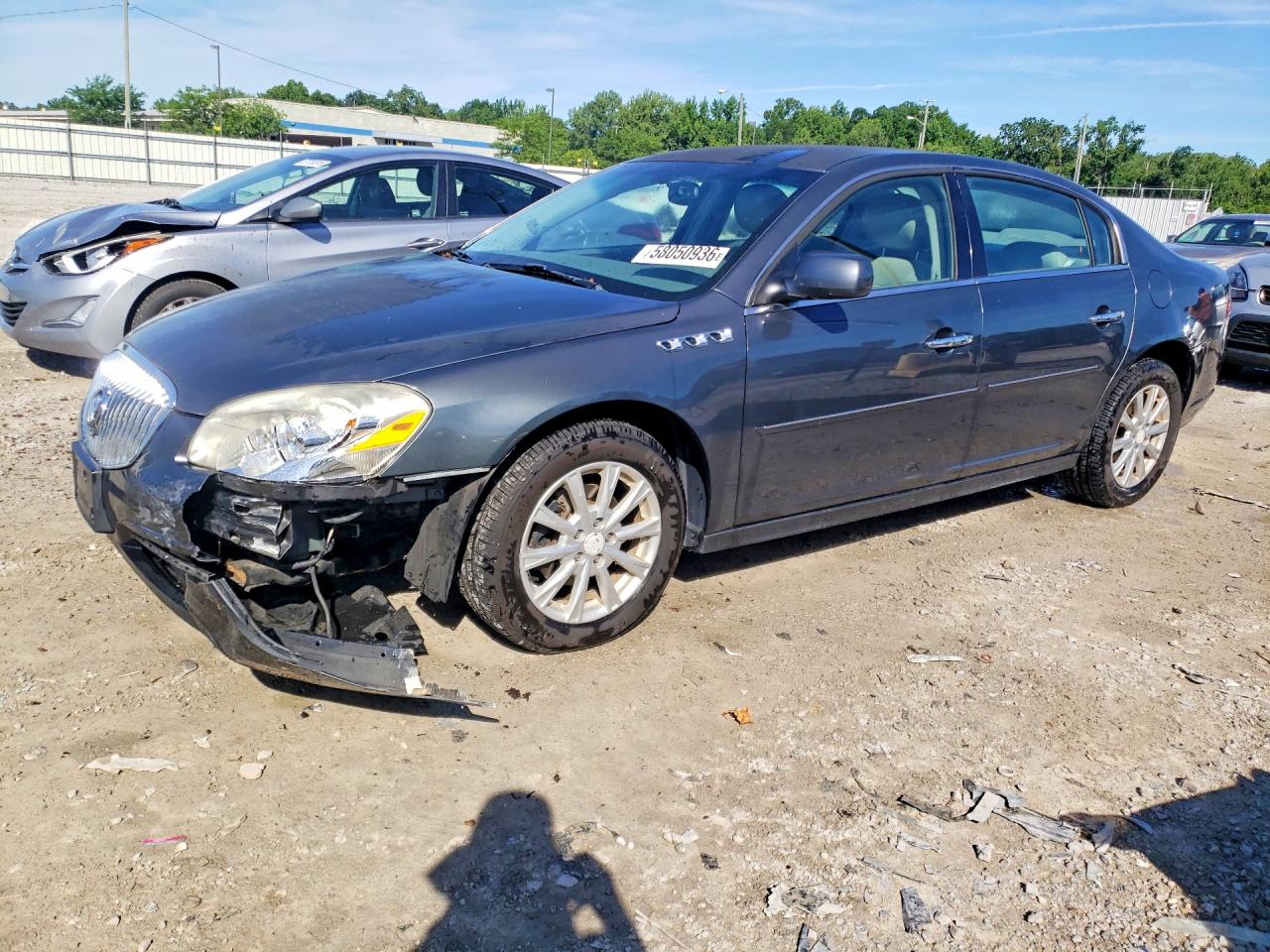 2011 Buick Lucerne CXL, VIN 1G4HC5EM2BU130470 — Front end