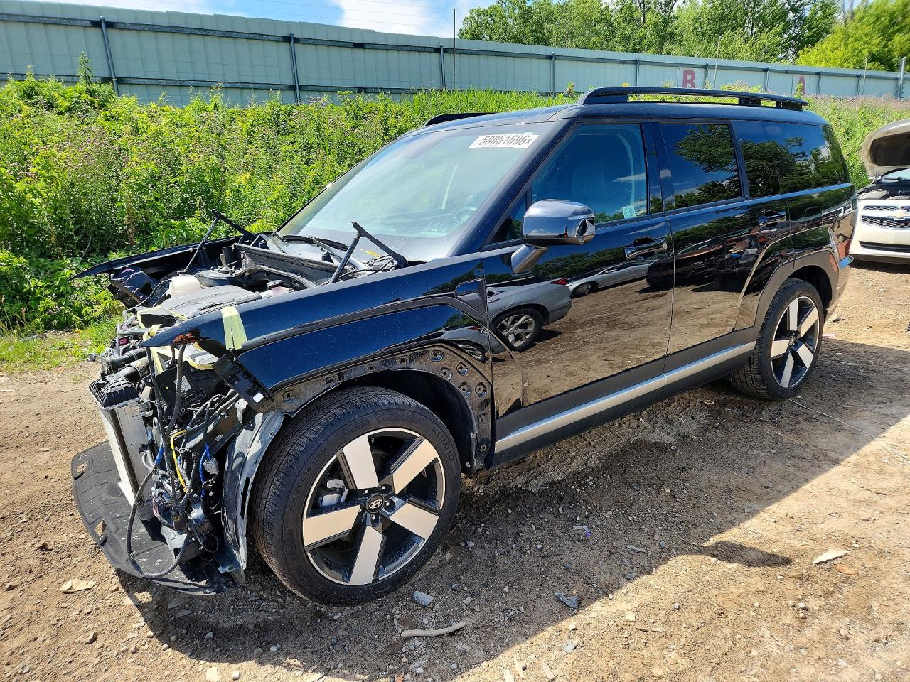 2025 Hyundai Santa Fe Limited, VIN 5NMP4DGL1SH128079 — Перед