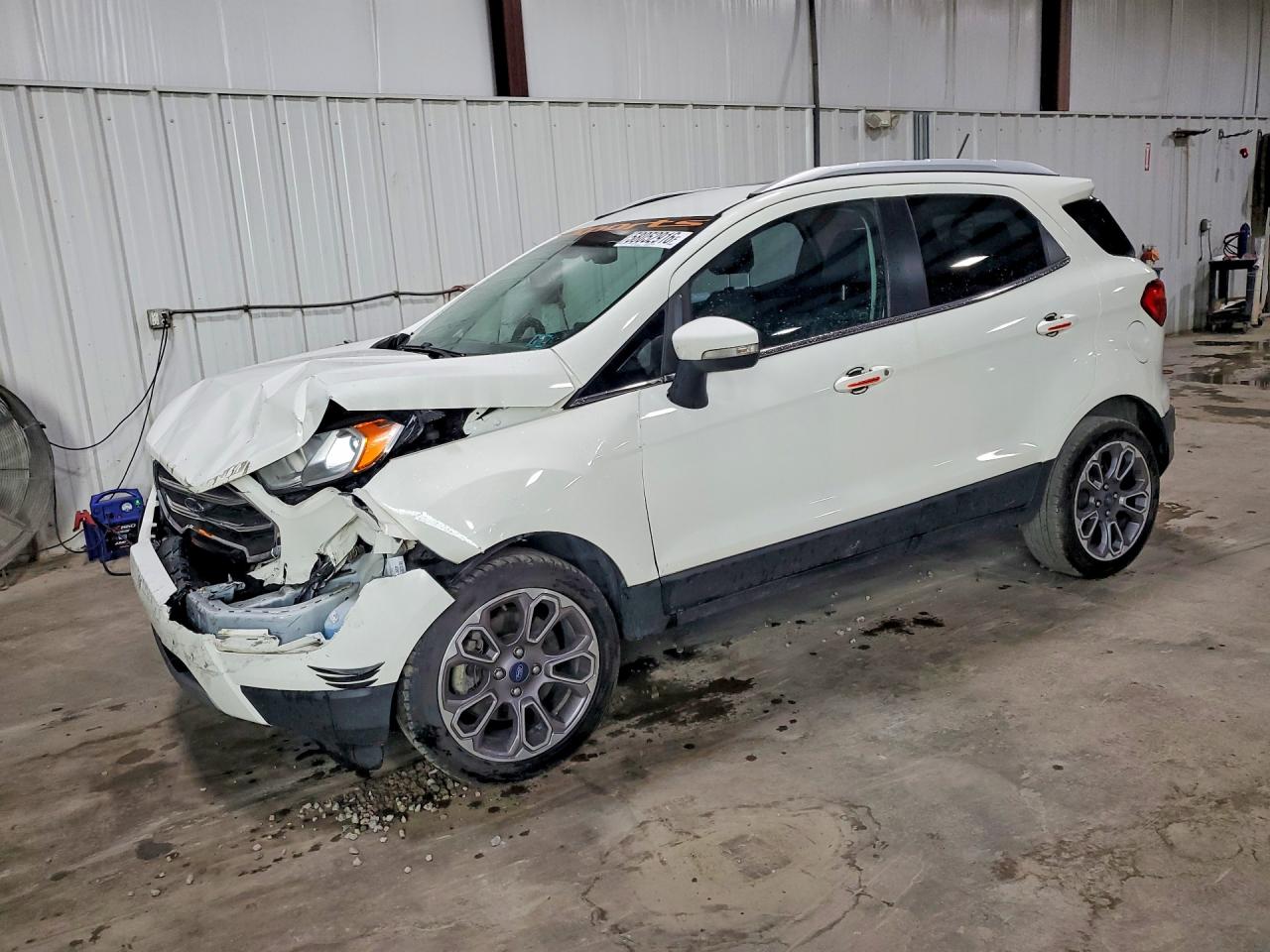 2021 Ford EcoSport Titanium, VIN MAJ3S2KE2MC411373 — Front end