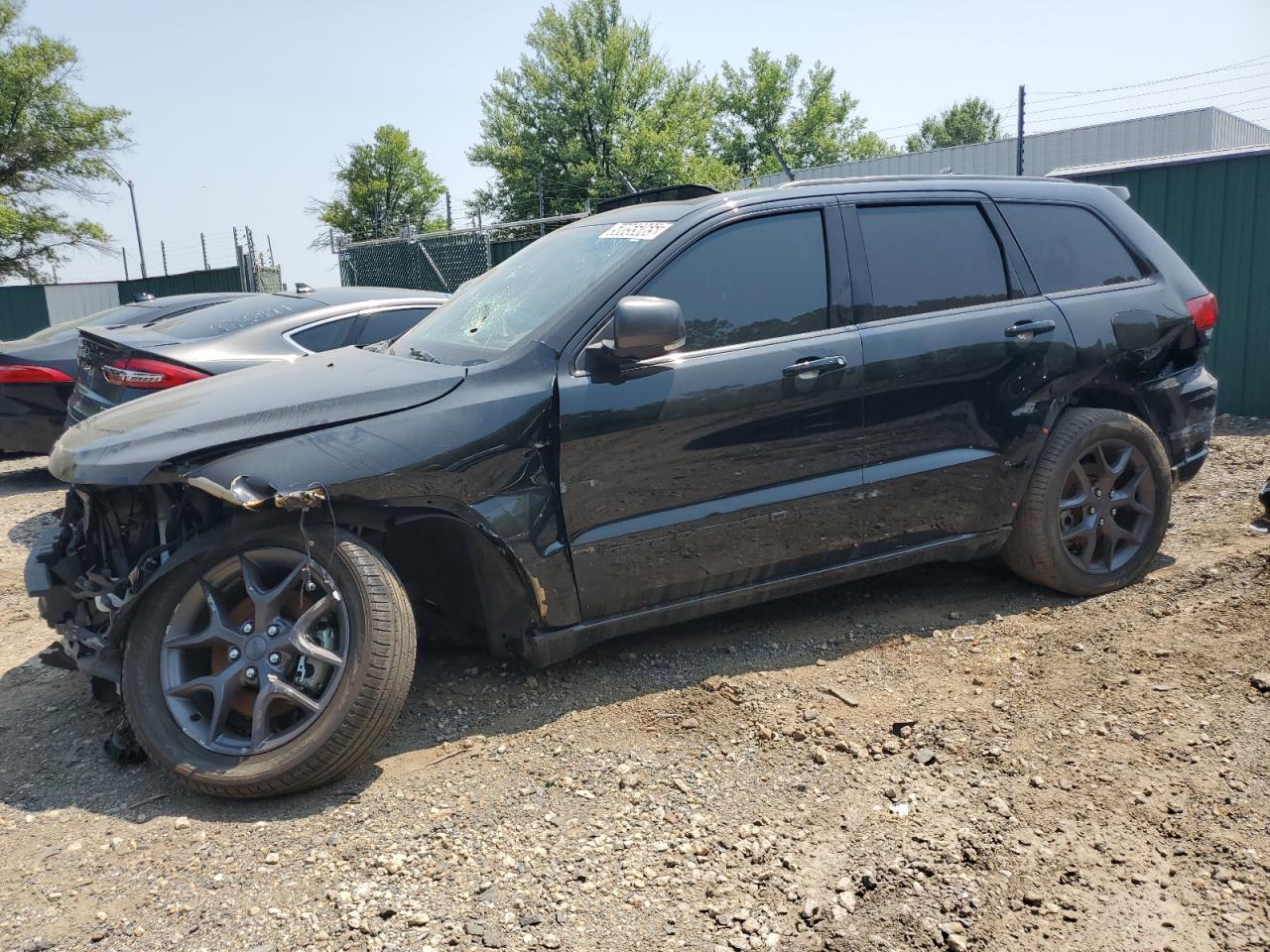 2021 Jeep Grand Cherokee 80th Anniversary, VIN 1C4RJFBG4MC615172 — Front end
