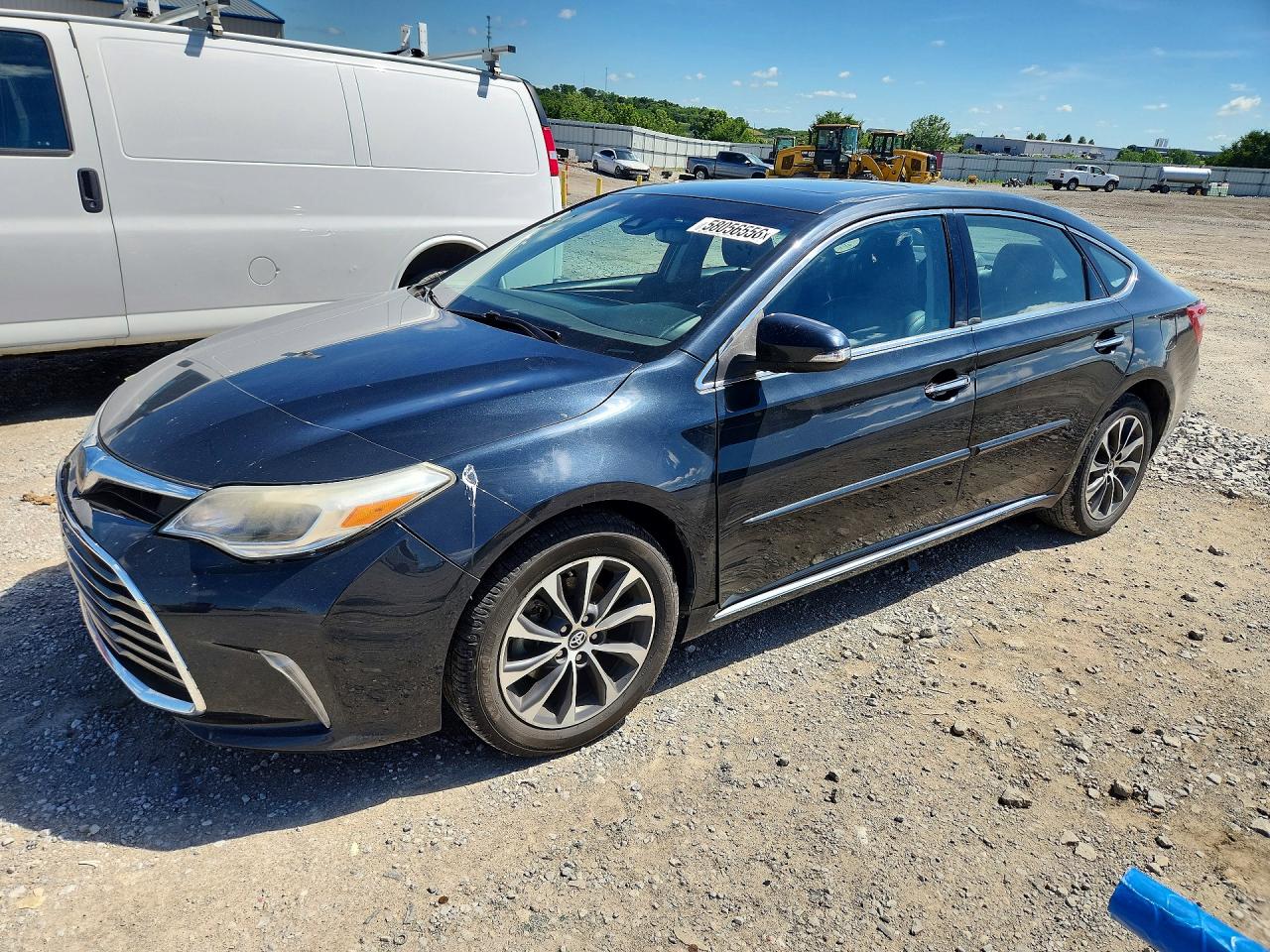 2017 Toyota Avalon Touring, VIN 4T1BK1EB1HU263066 — Front end
