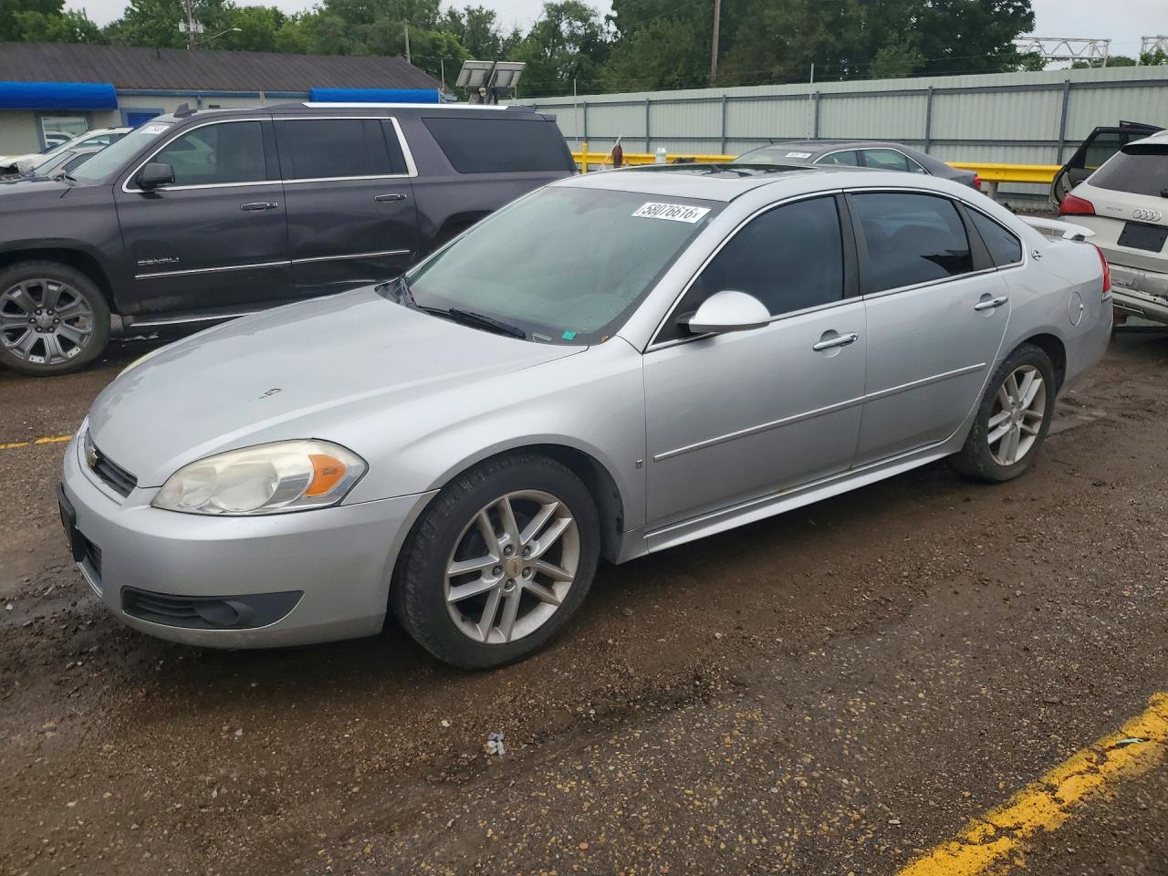 2009 Chevrolet Impala LTZ, VIN 2G1WU57M691185914 — Roof
