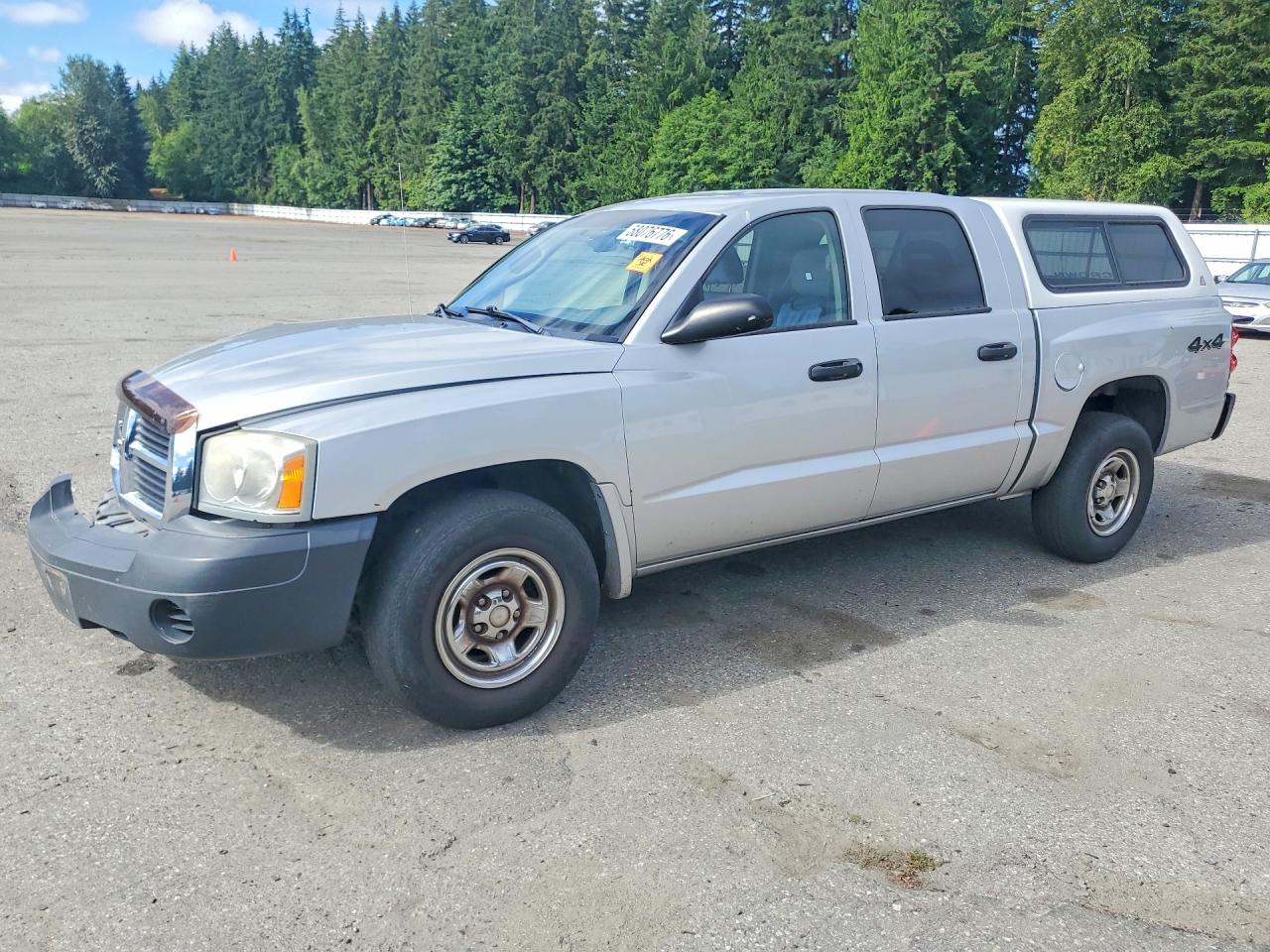 2007 Dodge Dakota ST, VIN 1D7HW28K07S144364 — Перед
